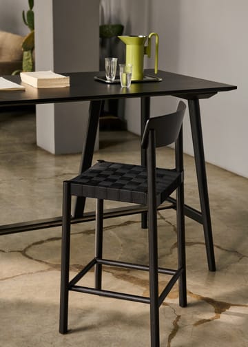 Sgabello da bar Betty TK15 Bar Chair 75 cm - Frassino laccato nero-lino nero - &Tradition