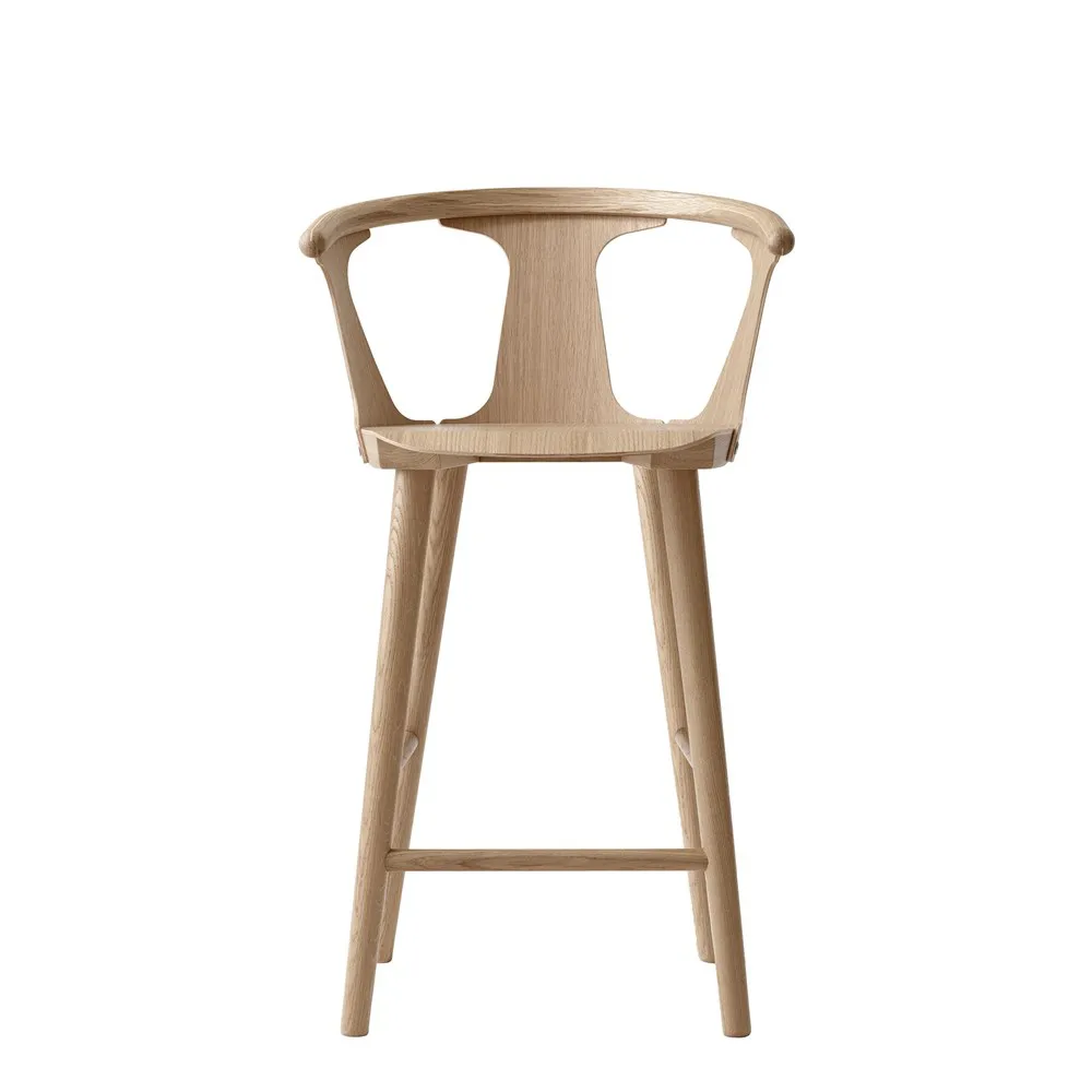 Sgabello da bar In Between Sk7, rovere oliato &Tradition