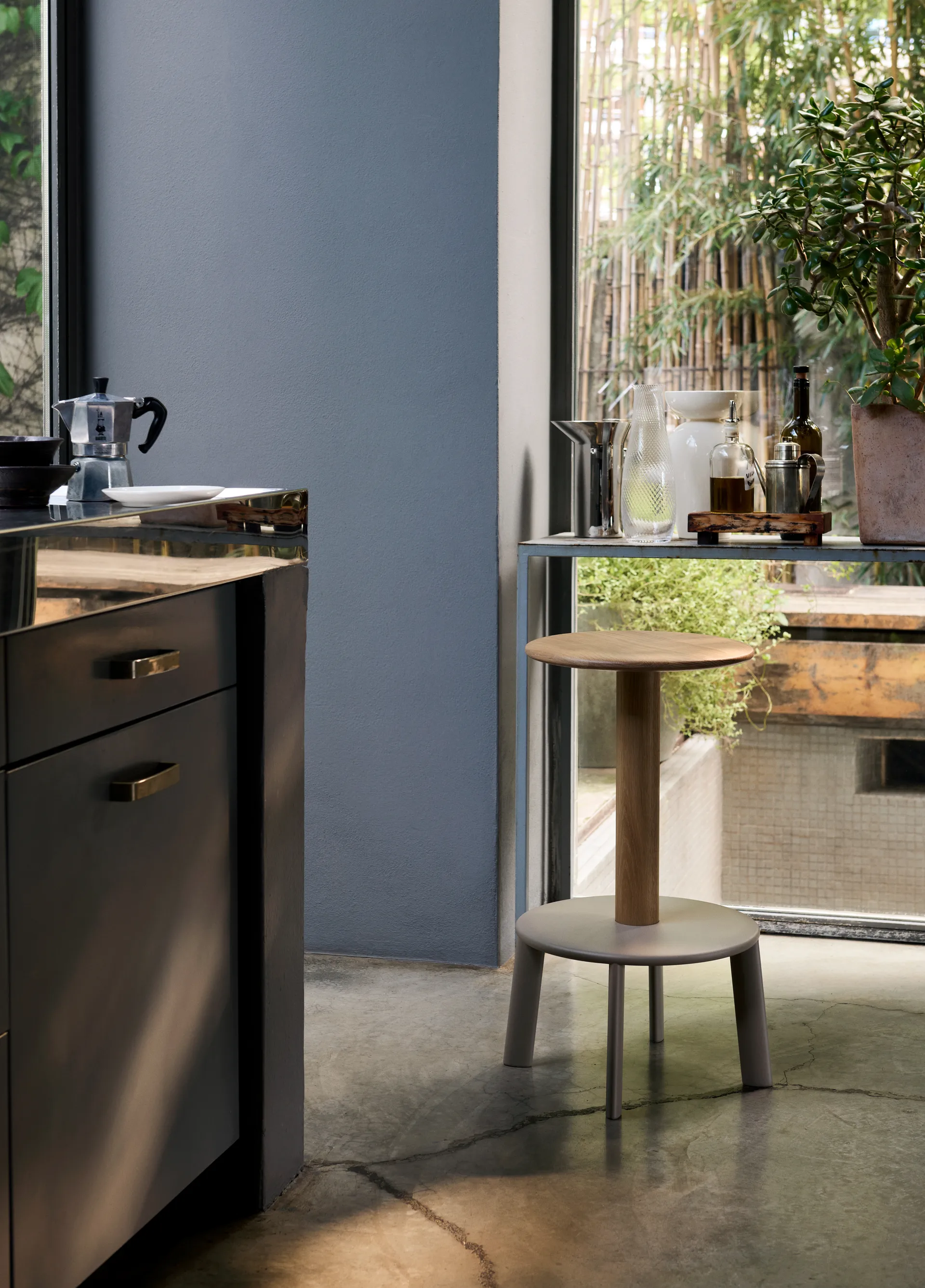 Sgabello da bar Massif AV40, Rovere-grigio beige &Tradition