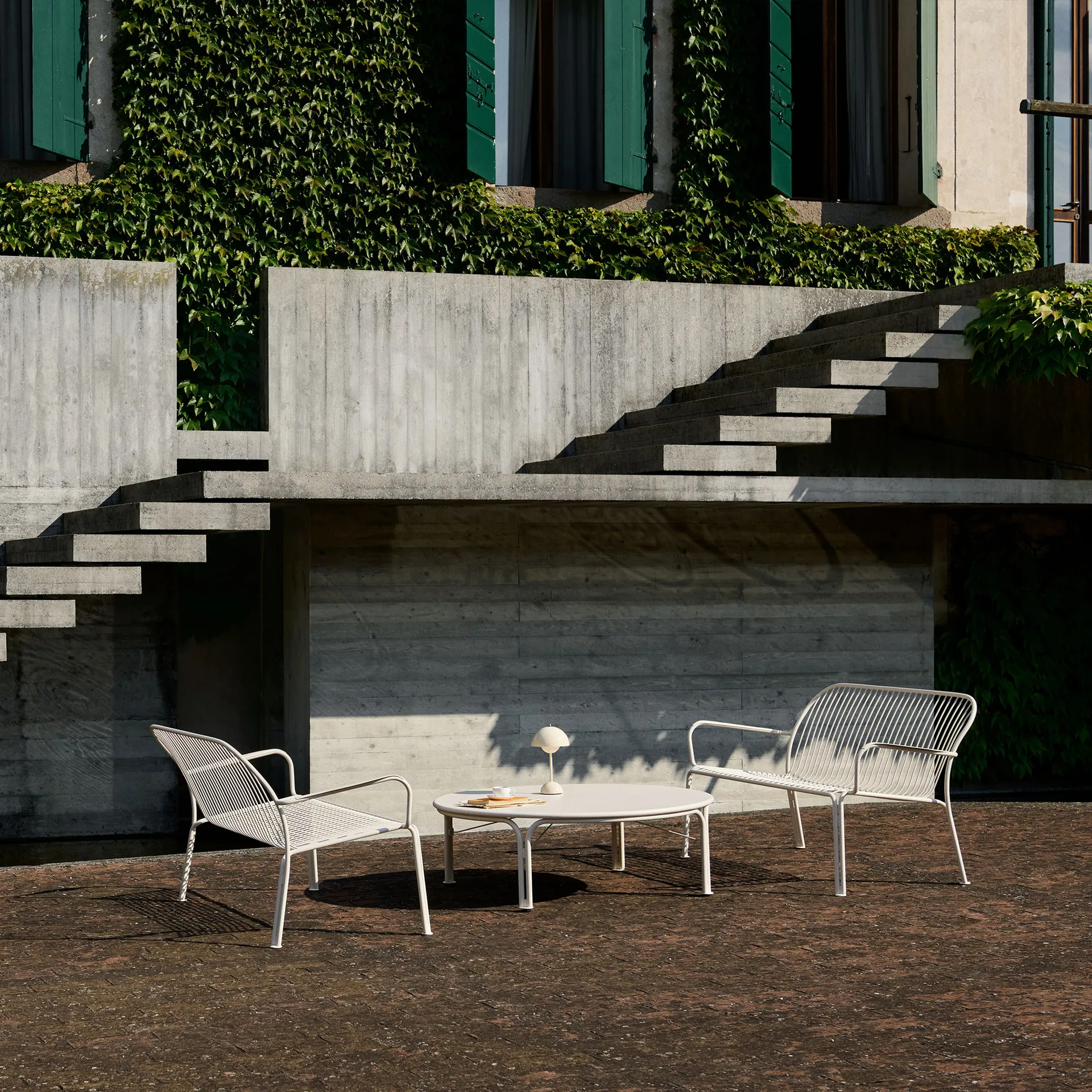 Tavolino Thorvald SC109, Ivory, Ø115 cm &Tradition