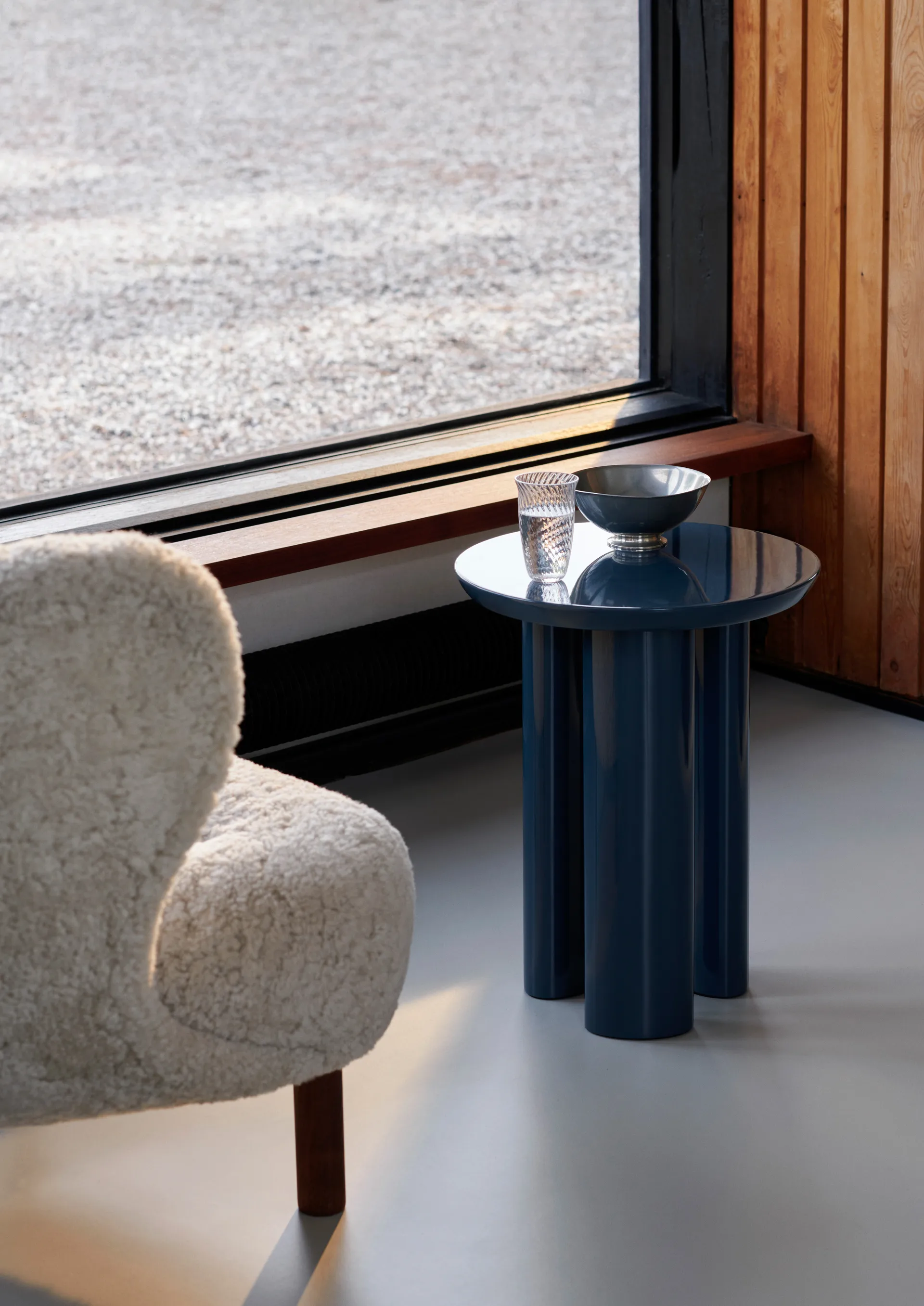 Tavolino Tung JA3, Blu acciaio &Tradition