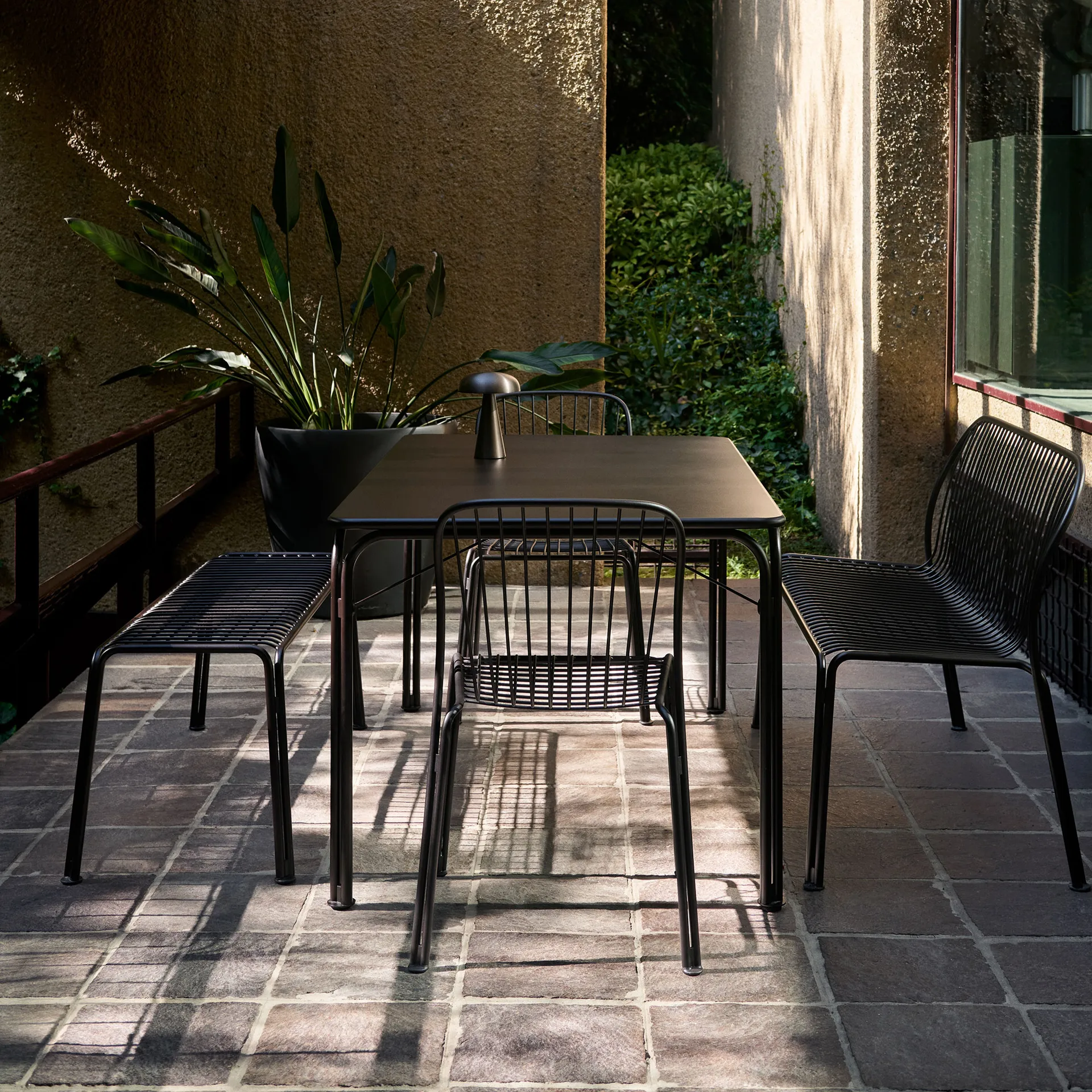 Tavolo da pranzo Thorvald SC113, Warm black, 160 cm &Tradition