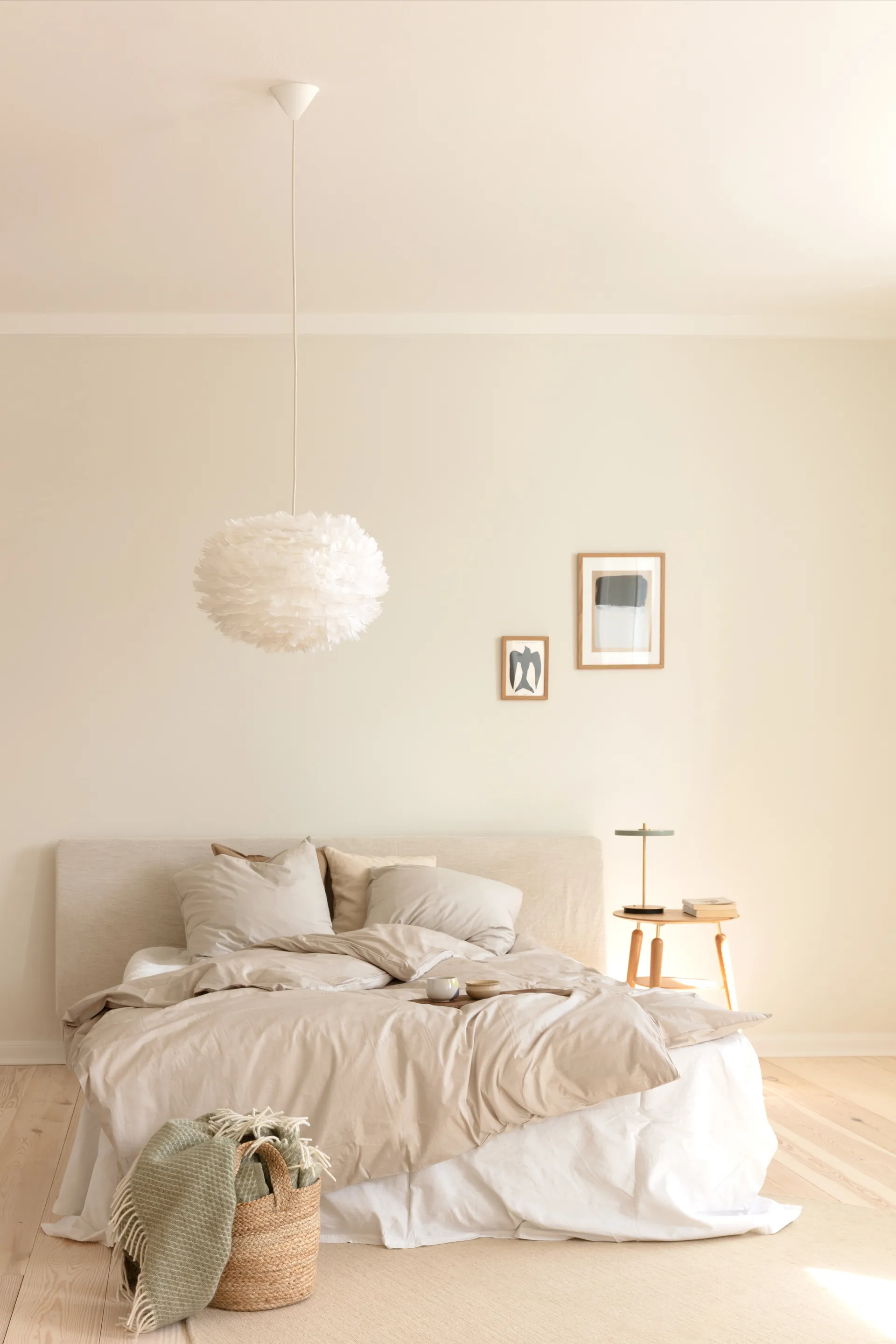 Lampada a sospensione Eos media bianca Umage