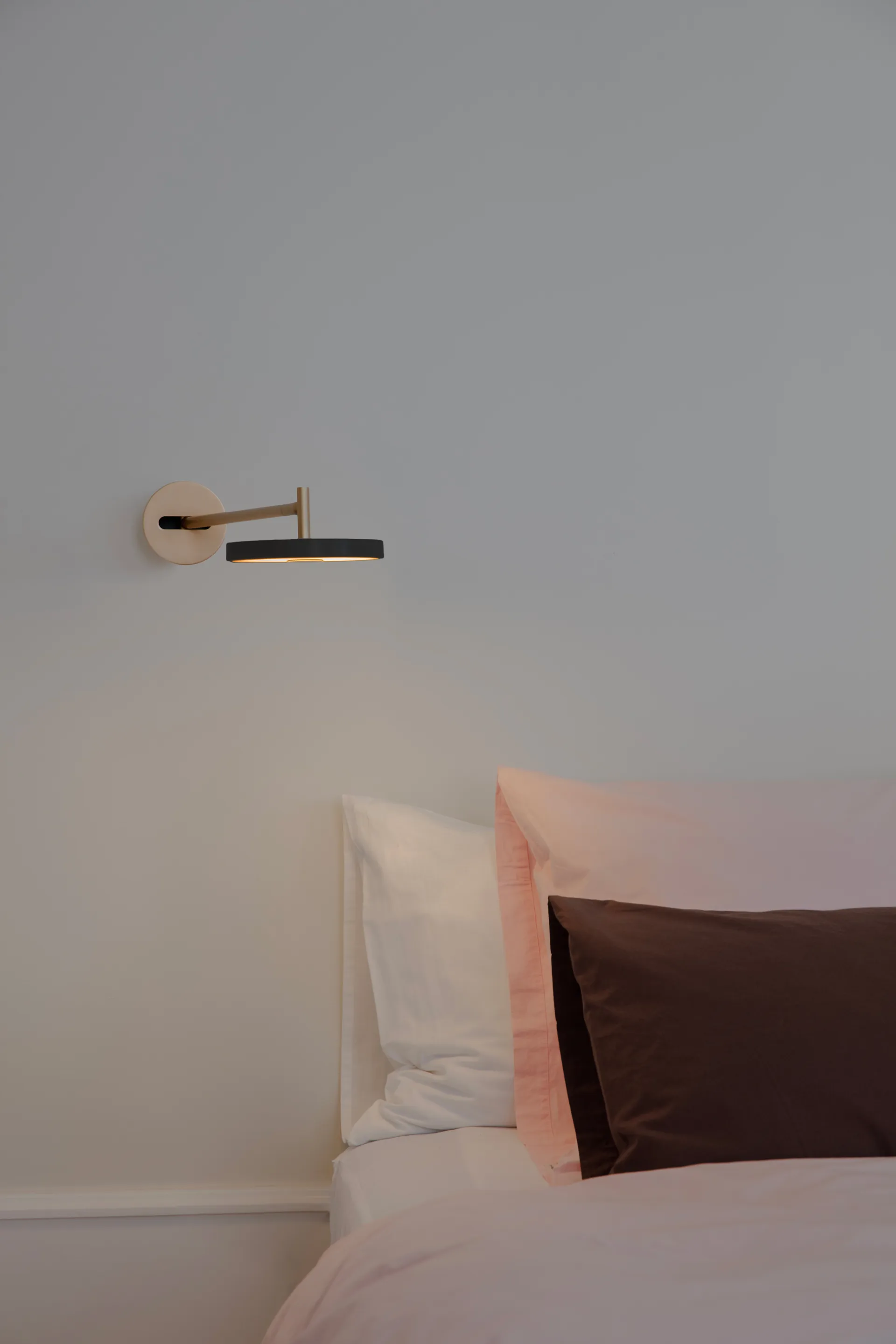 Lampada da parete Asteria Wall long, Nero Umage