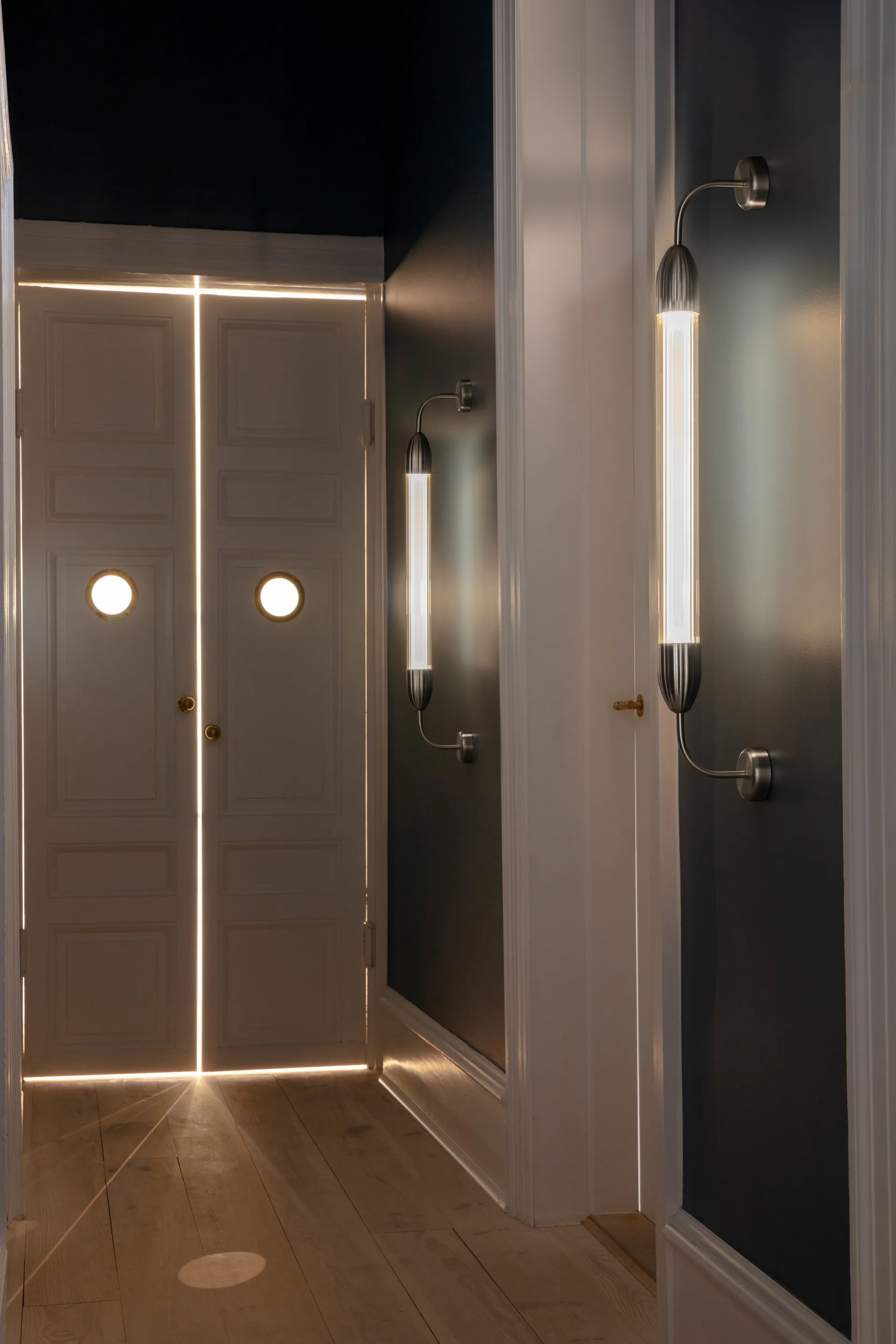 Lampada da parete lunga Lemon Squeeze Wall  , Acciaio singolo lucido Umage