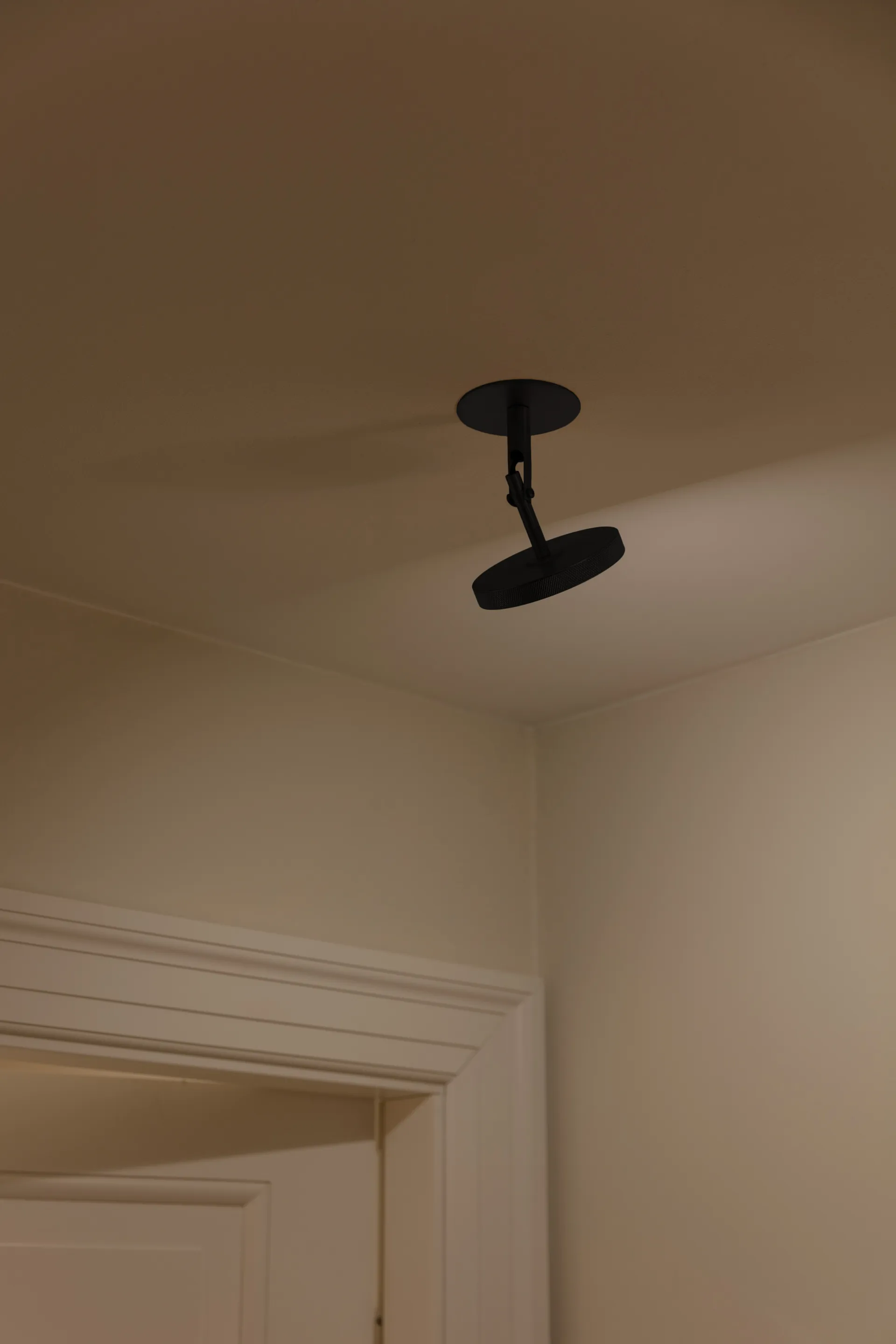 Lampada e a soffitto e a parete Asteria Spot Ø12 cm, Nero Umage
