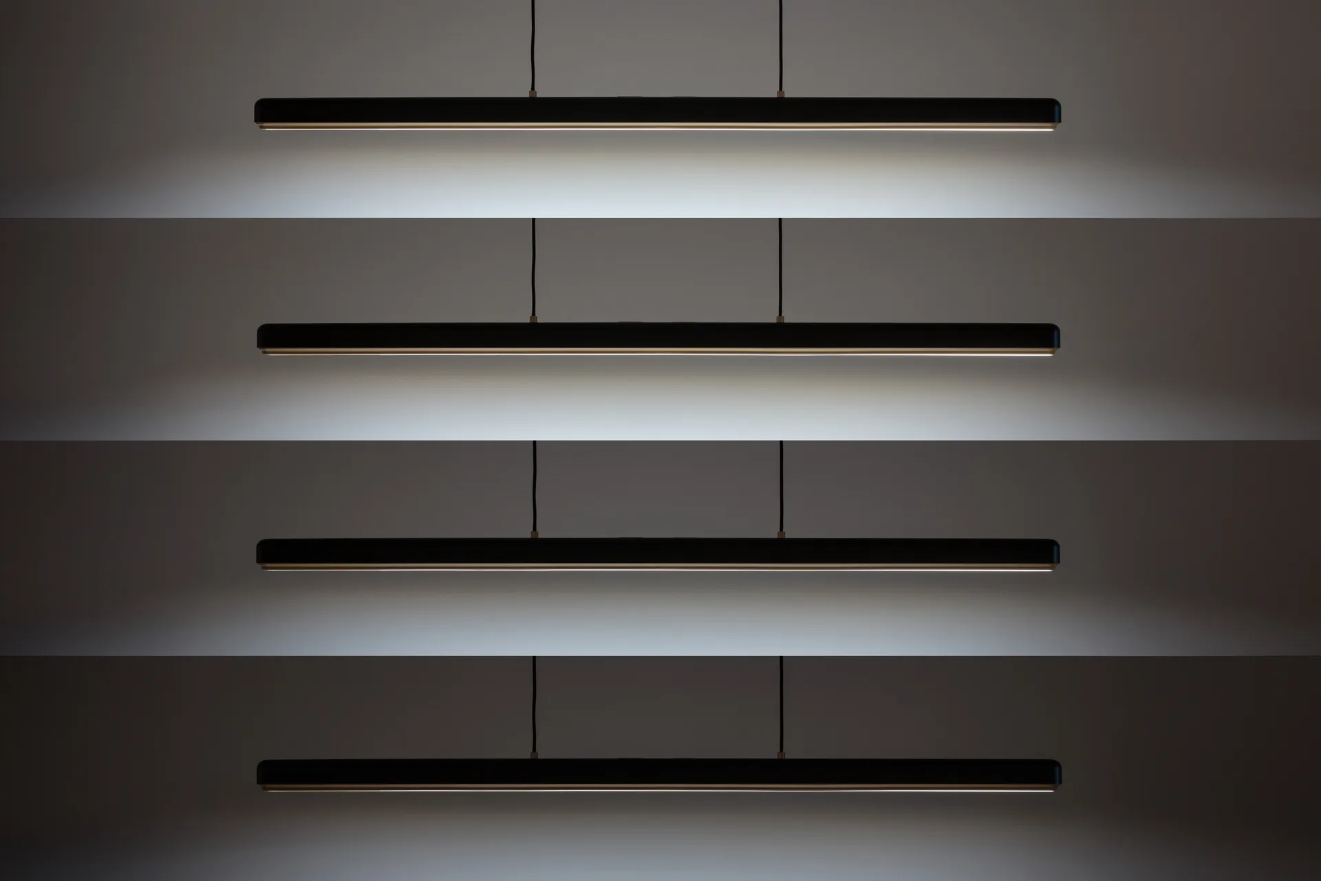 Lampadario Hazel Branch 1,5m , Nero-ottone Umage