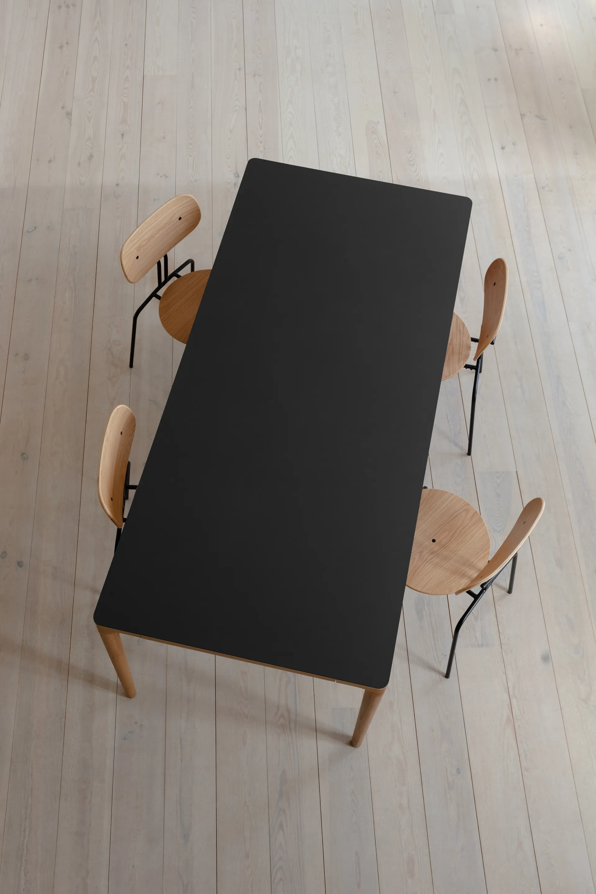 Tavolo da pranzo Heart'n'Soul 90x200 cm, Rovere-nero ossidiana  Umage