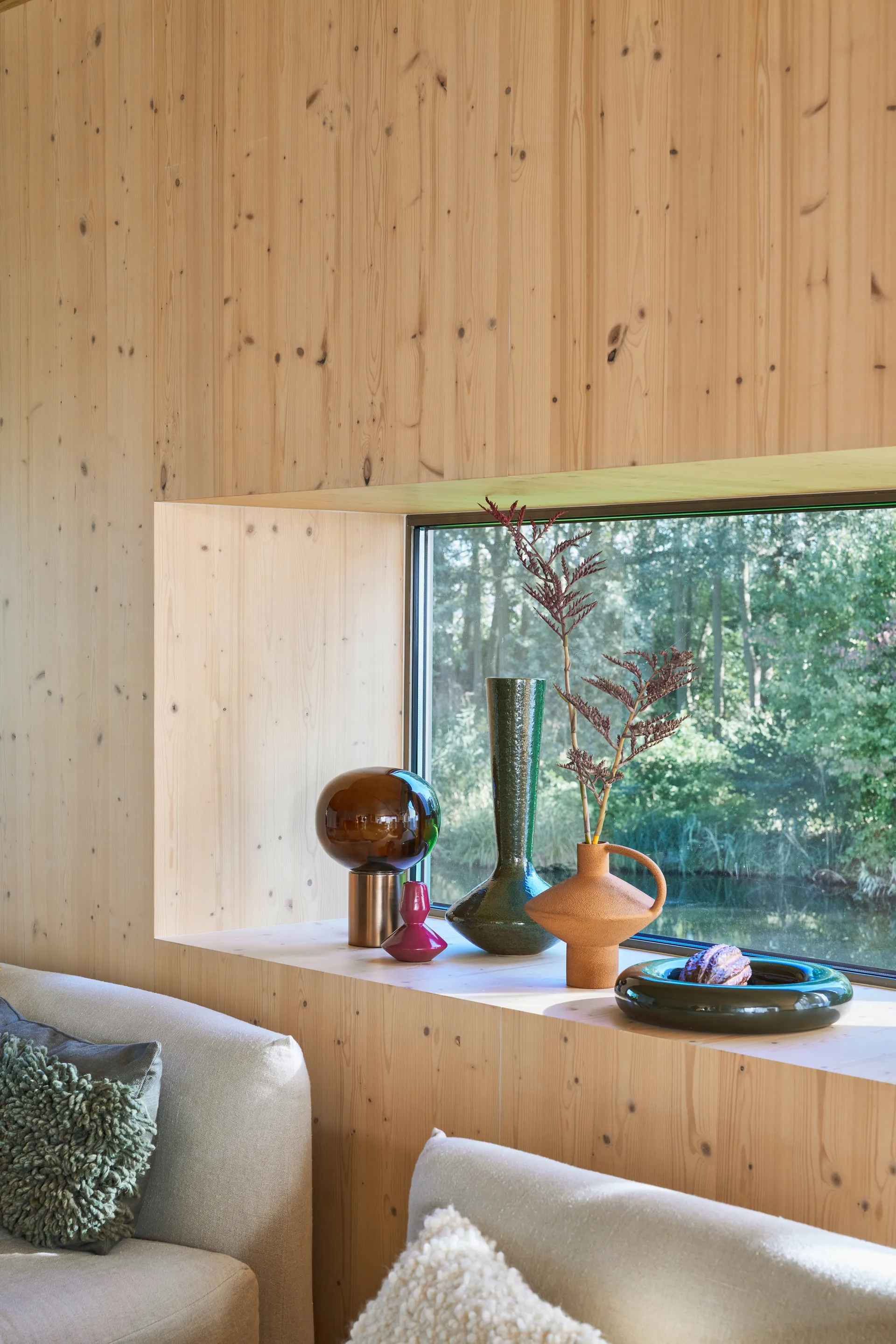 Candelabro Logan, Rosso tibetano URBAN NATURE CULTURE