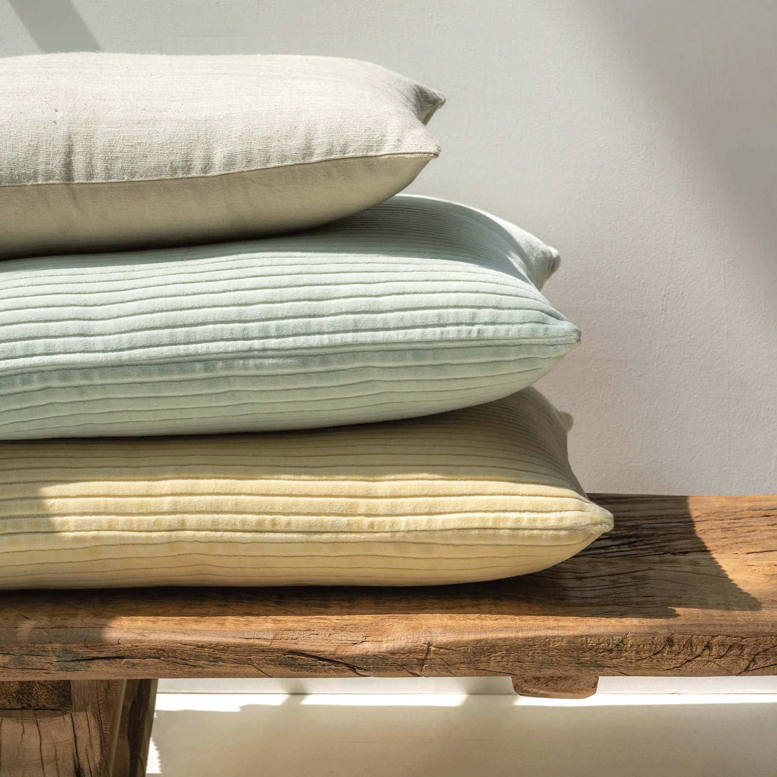 Cuscino Heavy Ribcord 50x50 cm, Sea foam URBAN NATURE CULTURE