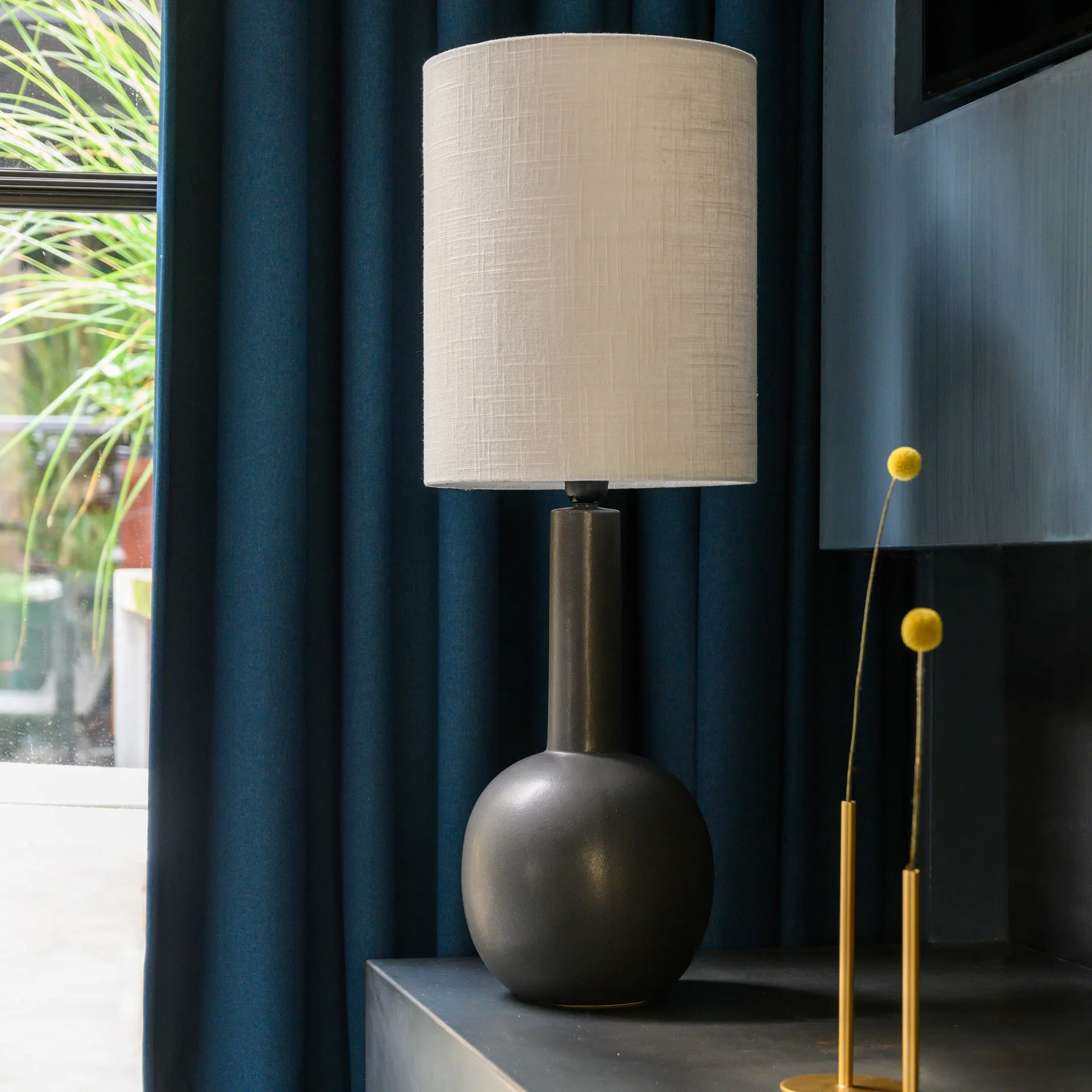 Lampada da tavolo Escape 76 cm, ebony-bianco URBAN NATURE CULTURE