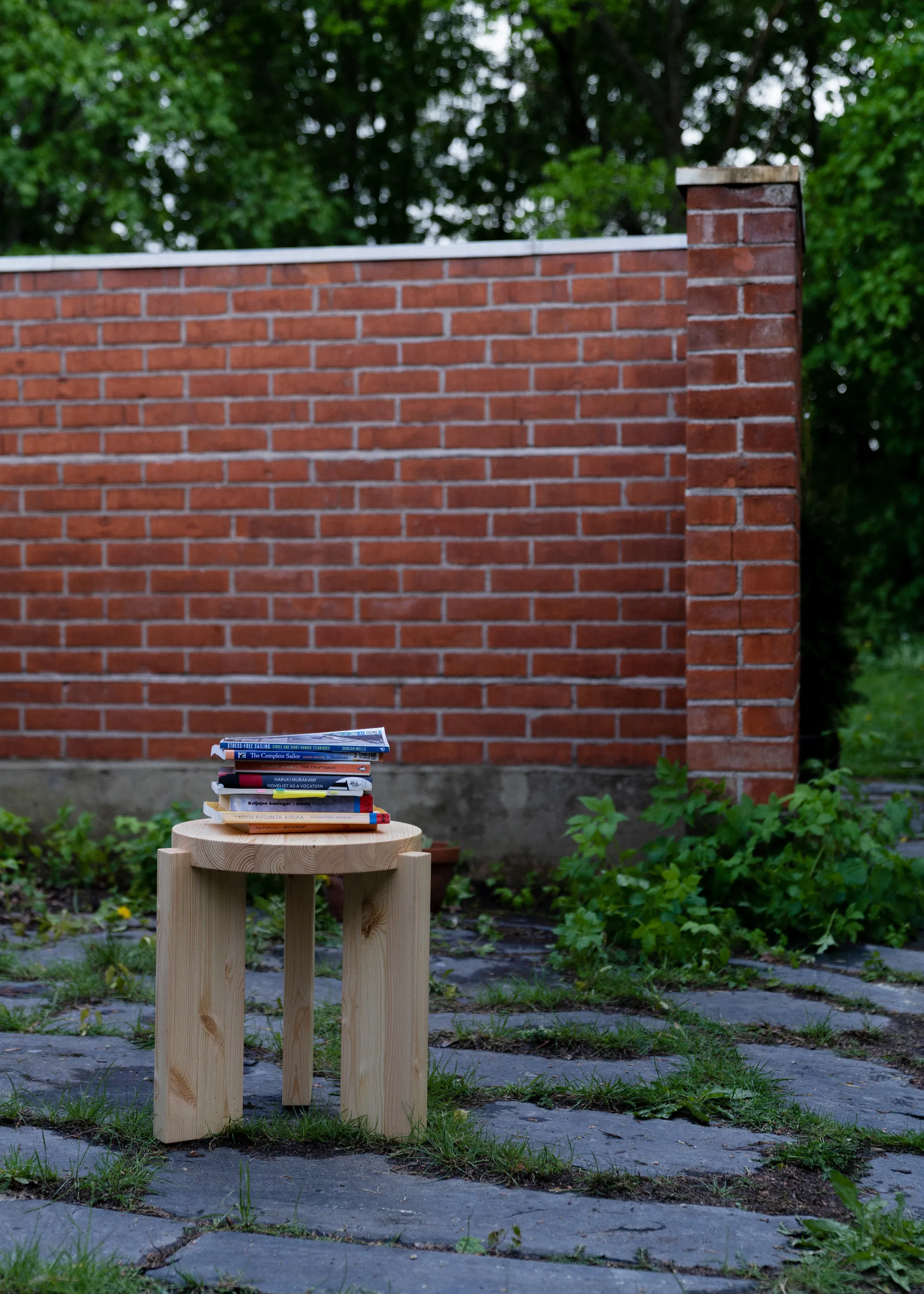 001 Stool sgabello, Pino oliato opaco, Ø40x44 cm Vaarnii