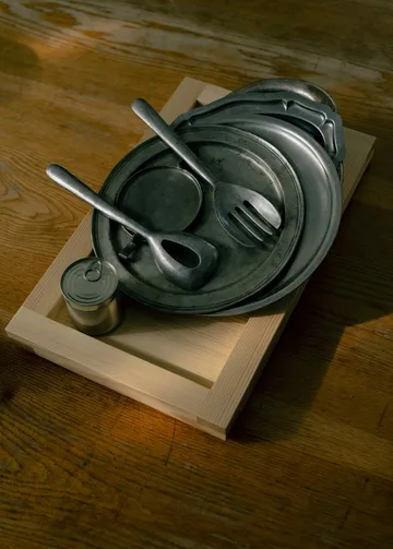 009 Tray vassoio - Pino oliato cerato, 54x33x6 cm - Vaarnii
