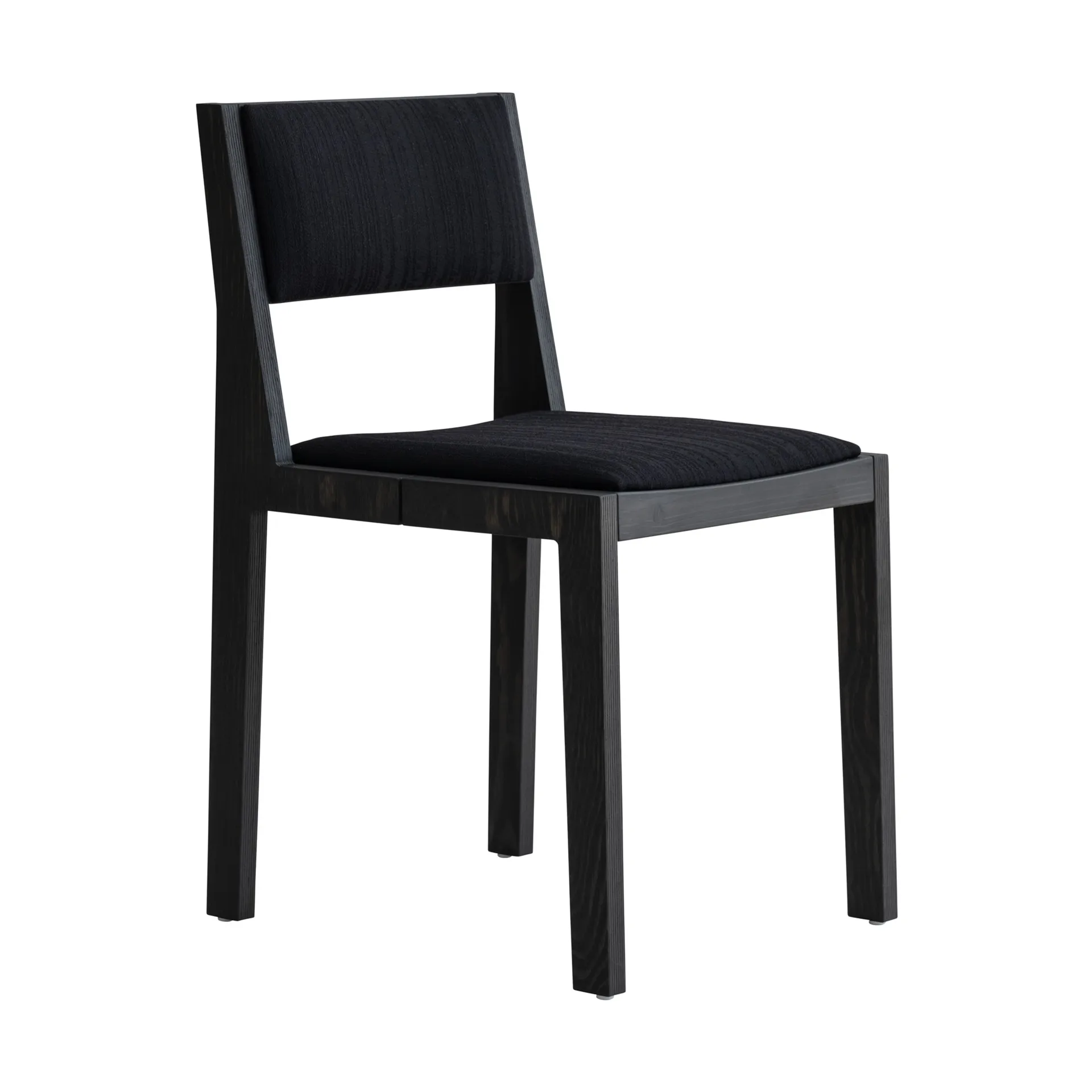 016 Maasto Dining Chair sedia, Pino tinto nero, frontale rivestito in nero Vaarnii
