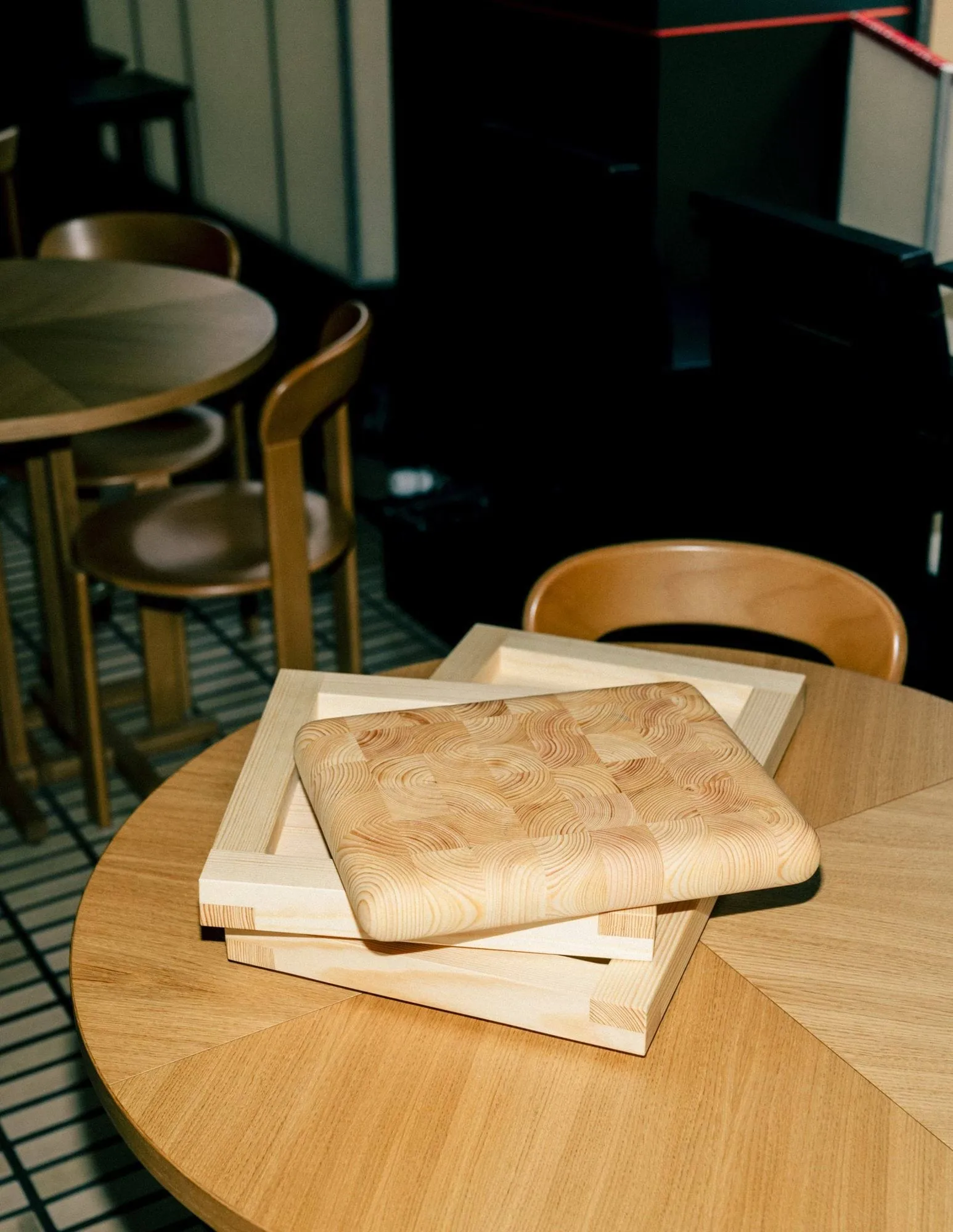 019 Syy Chopping Board tagliere, Pino oliato con olio di paraffina, medium 26x35x5 cm Vaarnii