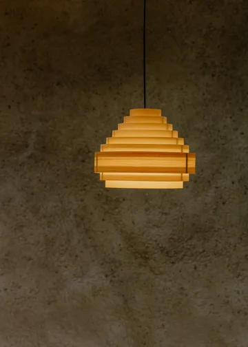 1001 Hans Pendant lampada a sospensione - Pino oliato e cerato opaco, Ø38 cm - Vaarnii