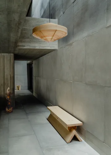 1003 Hans Pendant lampadario - Pino oliato opaco, XL Ø90 cm - Vaarnii