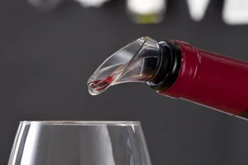 Vacuvin Crystal versatore per vino - Confezione da 2 - Vacuvin