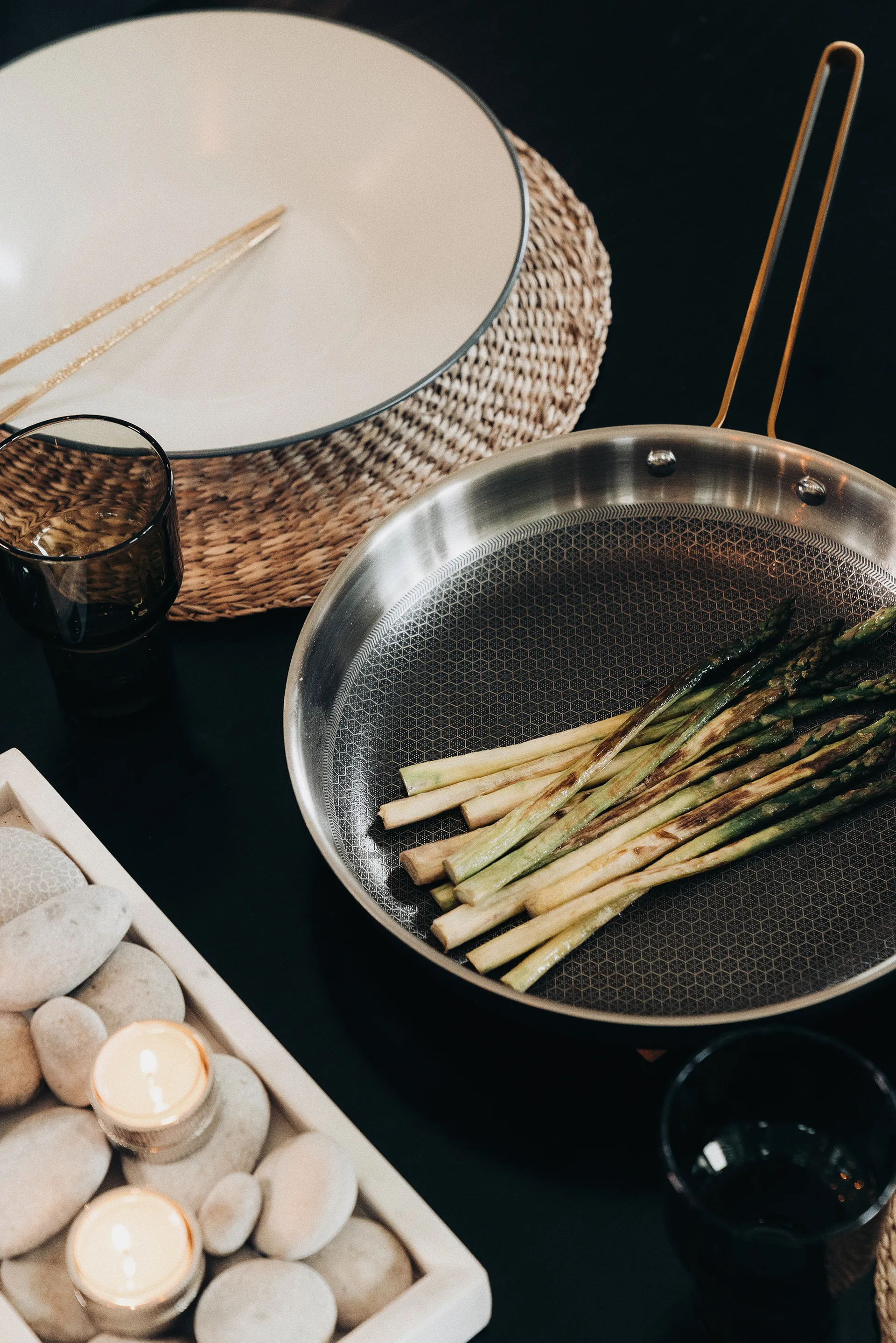 Padella martellata Arvet nera, Modello Xb. Ø 28 cm
​ Vargen & Thor