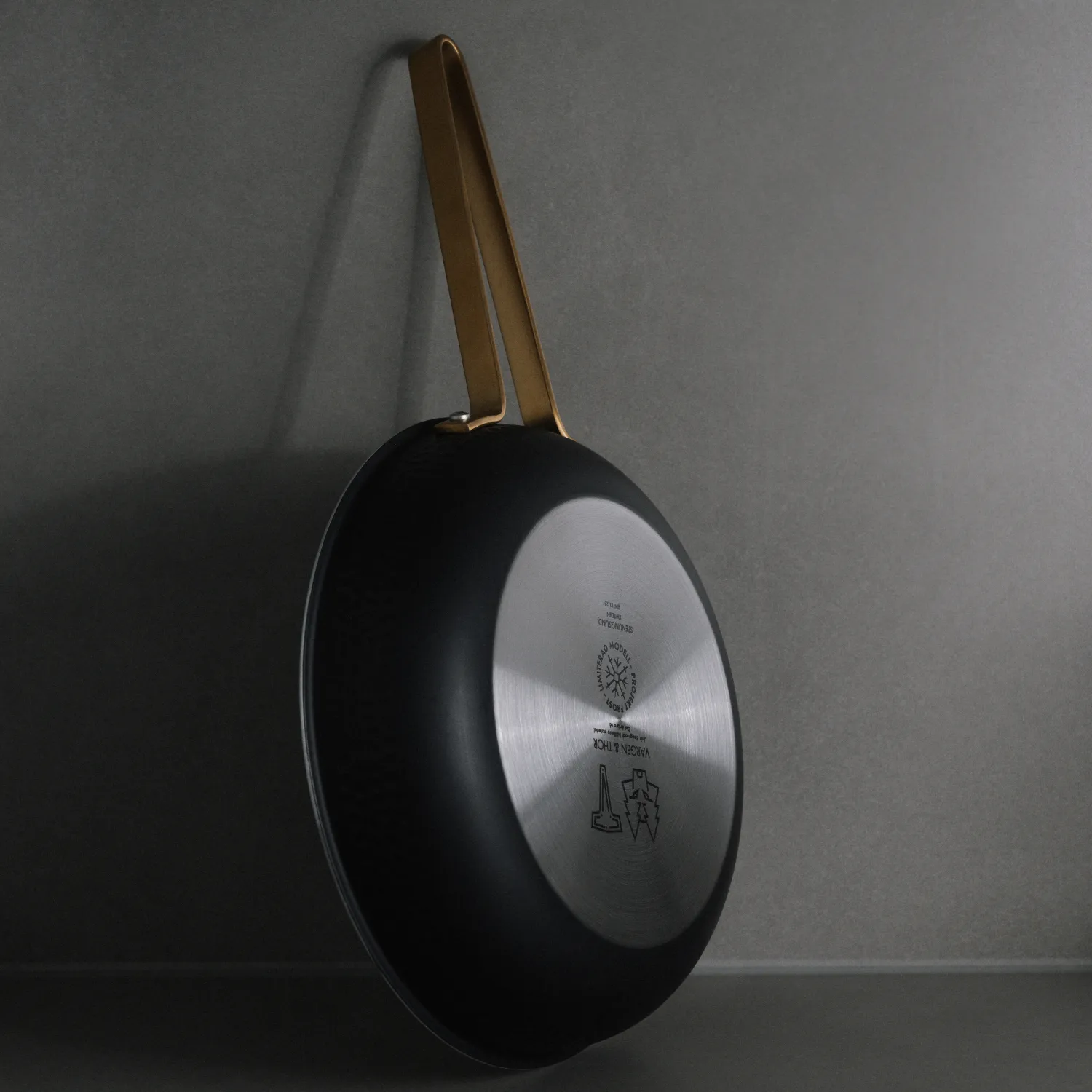 Padella Modell Xb Jr Ø22 cm, Nero Vargen & Thor