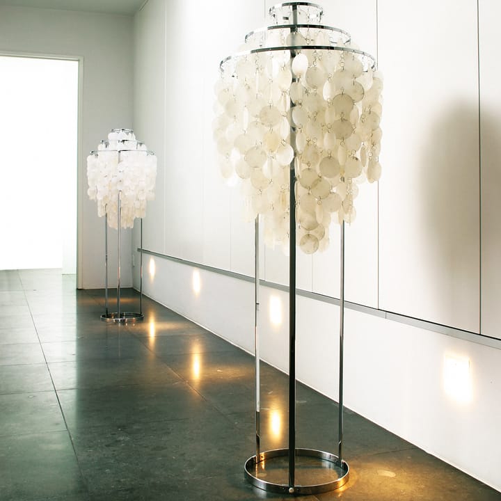 Lampada da pavimento Fun 1 STM, madreperla, ottone Verpan