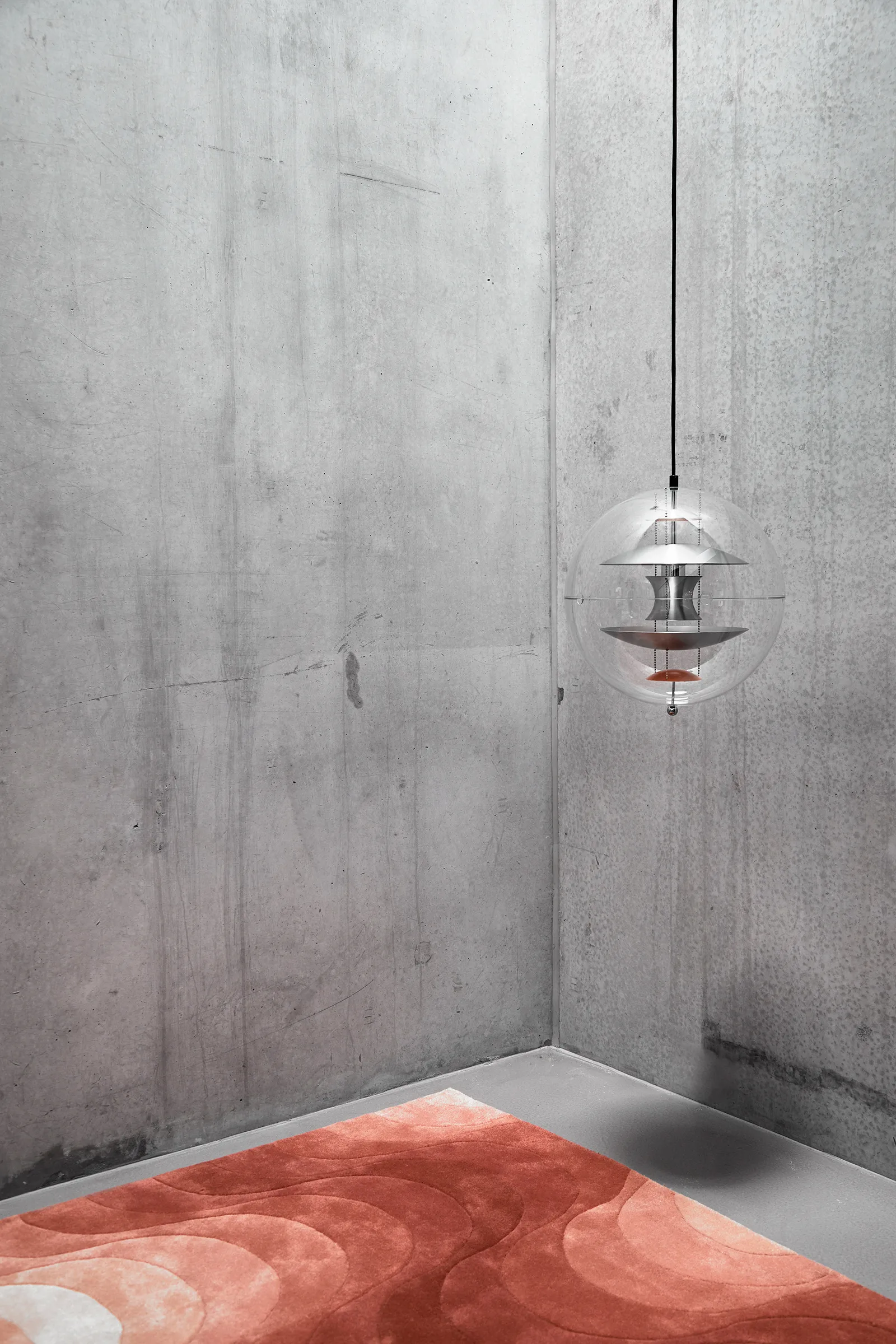 Plafoniera in alluminio spazzolato VP Globe , Ø 40 cm
​ Verpan