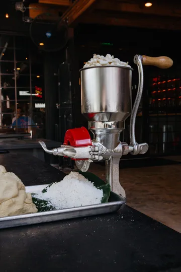 Macinino manuale in ghisa - Acciaio-rosso - Victoria