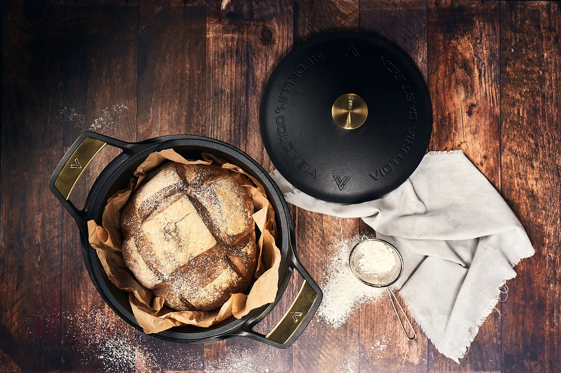 Pentola Signature con coperchio in ghisa 5,5 litri, Nero Victoria