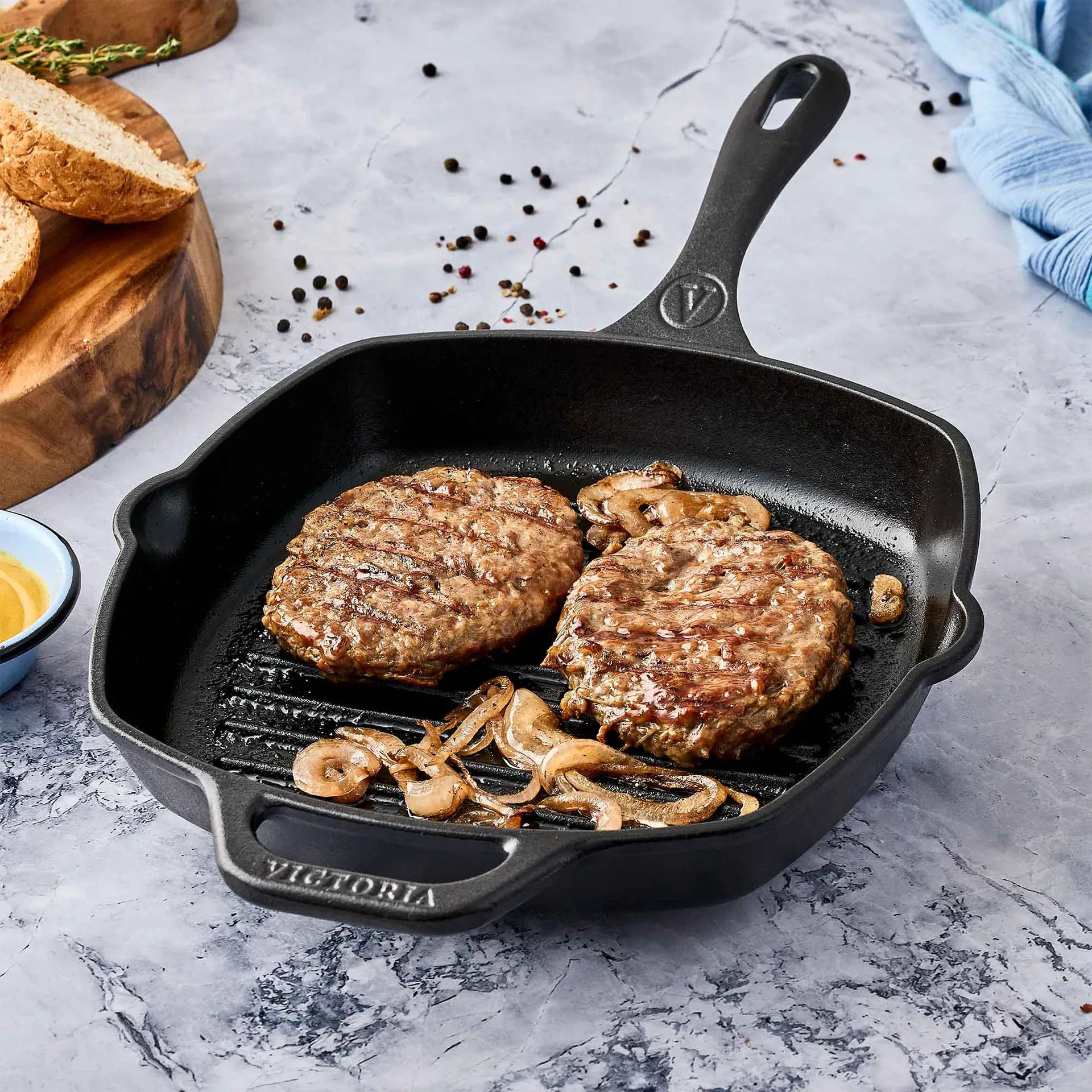 Victoria padella grill quadrata in ghisa smaltata, 44,1x28,4 cm Victoria