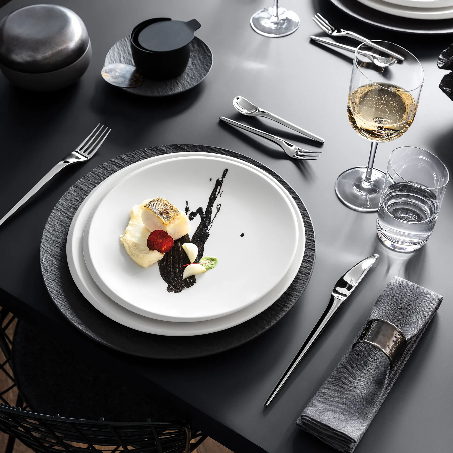 Piatto NewMoon 24 cm, bianco Villeroy & Boch