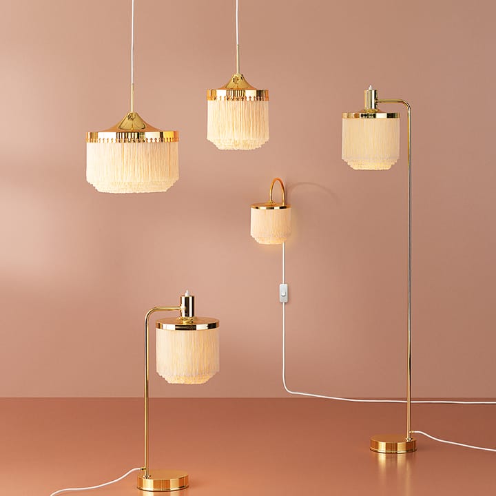 Lampada da pavimento Fringe, rosa pallido, acciaio ottonato Warm Nordic