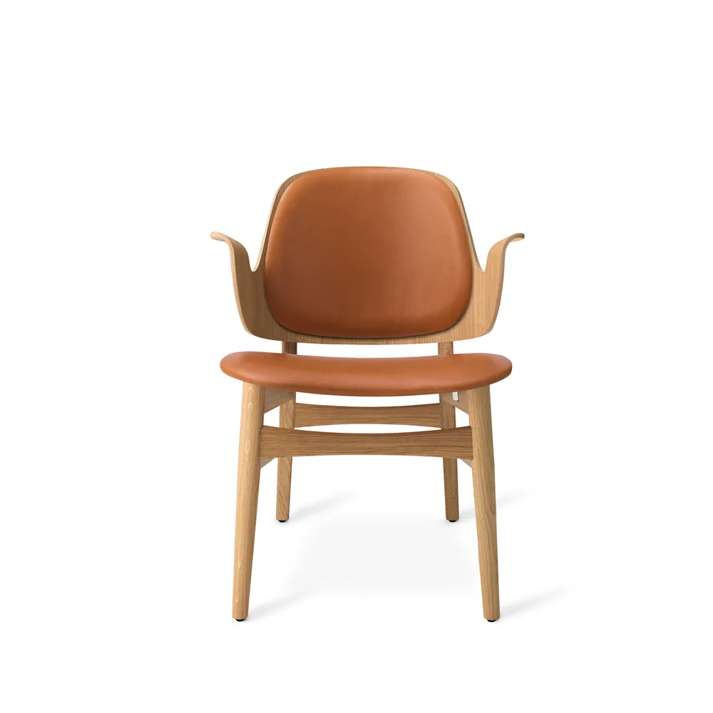Sedia da salotto Gesture, Cuoio silk 250 cognac, base in rovere oliato bianco Warm Nordic