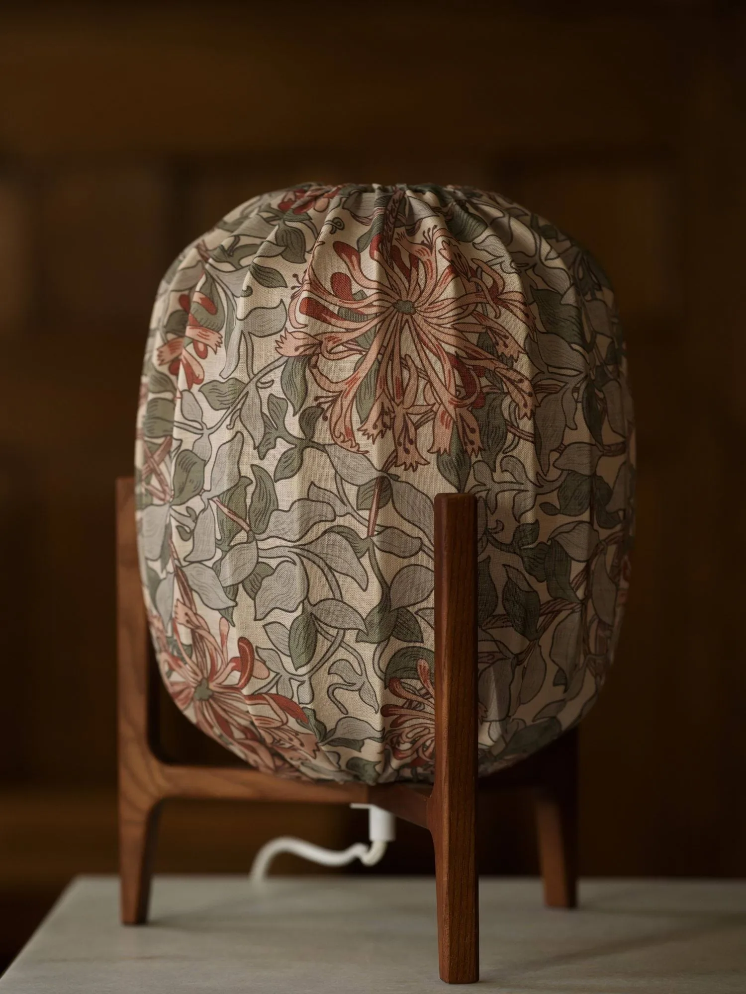 Lampada da tavolo Prisma, Dark ash-Honeysuckle beige, Ø27x42 cm Watt & Veke
