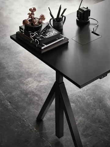 Scrivania regolabile in altezza Works nera 78x160 cm - Works