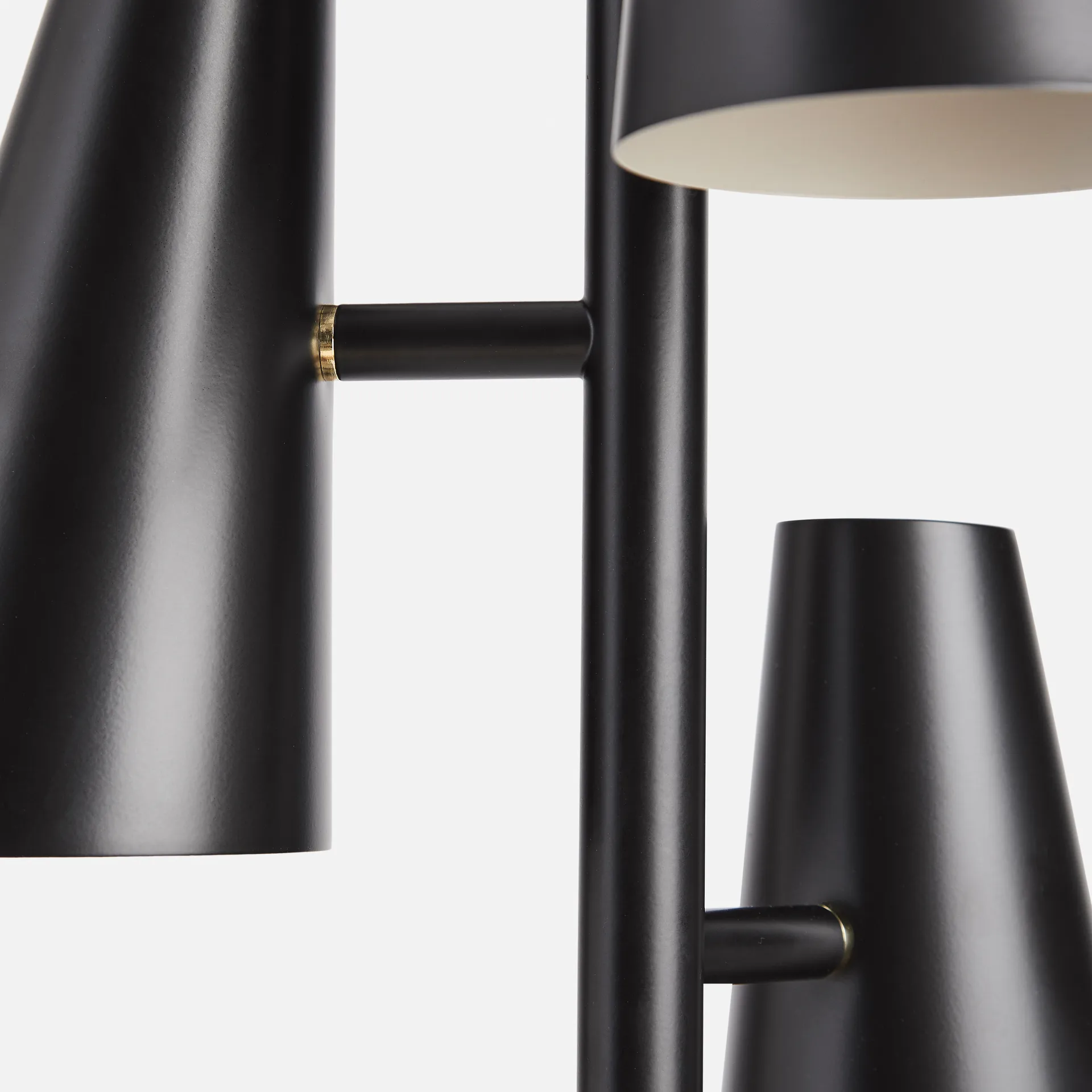 Lampadario Cono 3 paralumi, Nero Woud