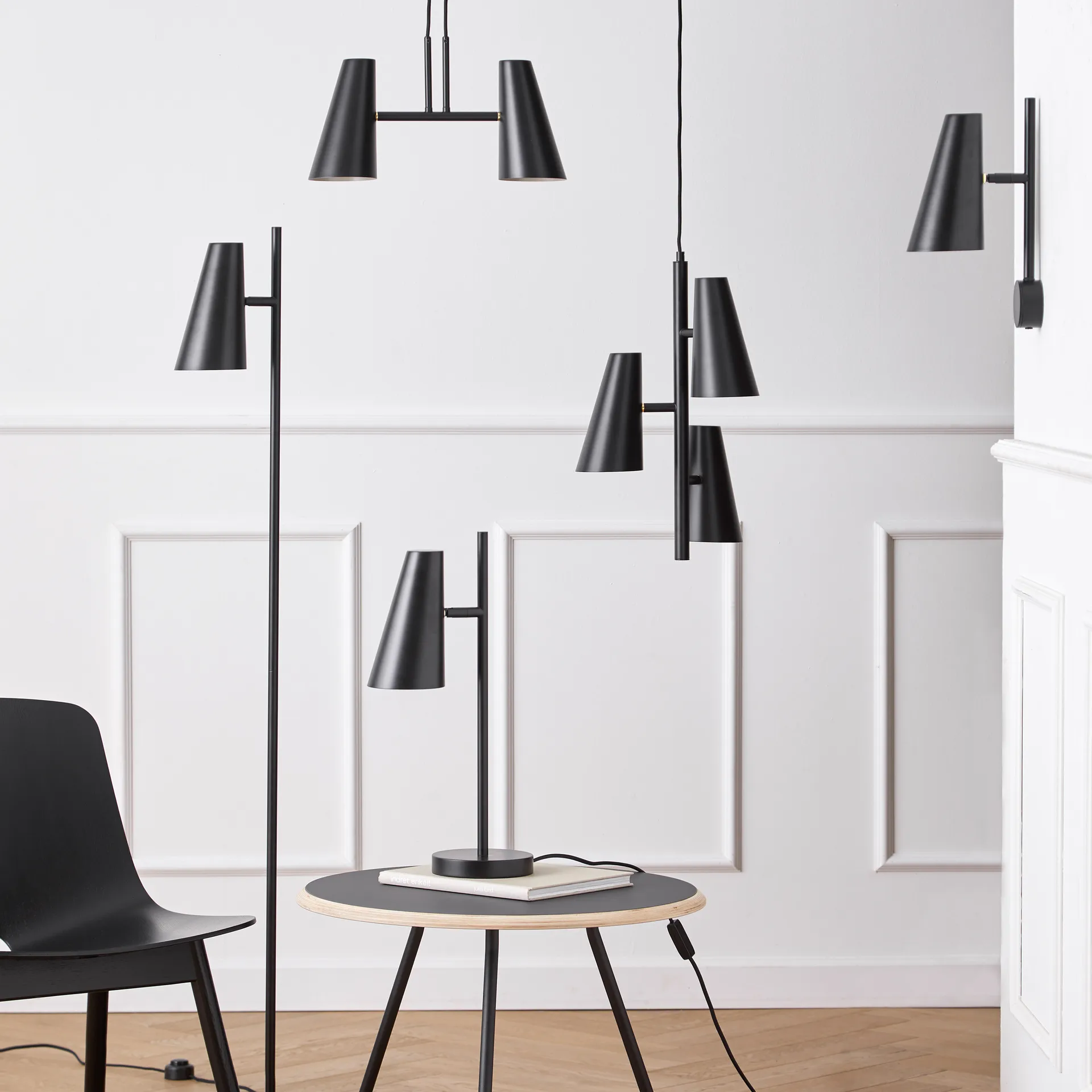 Lampadario Cono 3 paralumi, Nero Woud