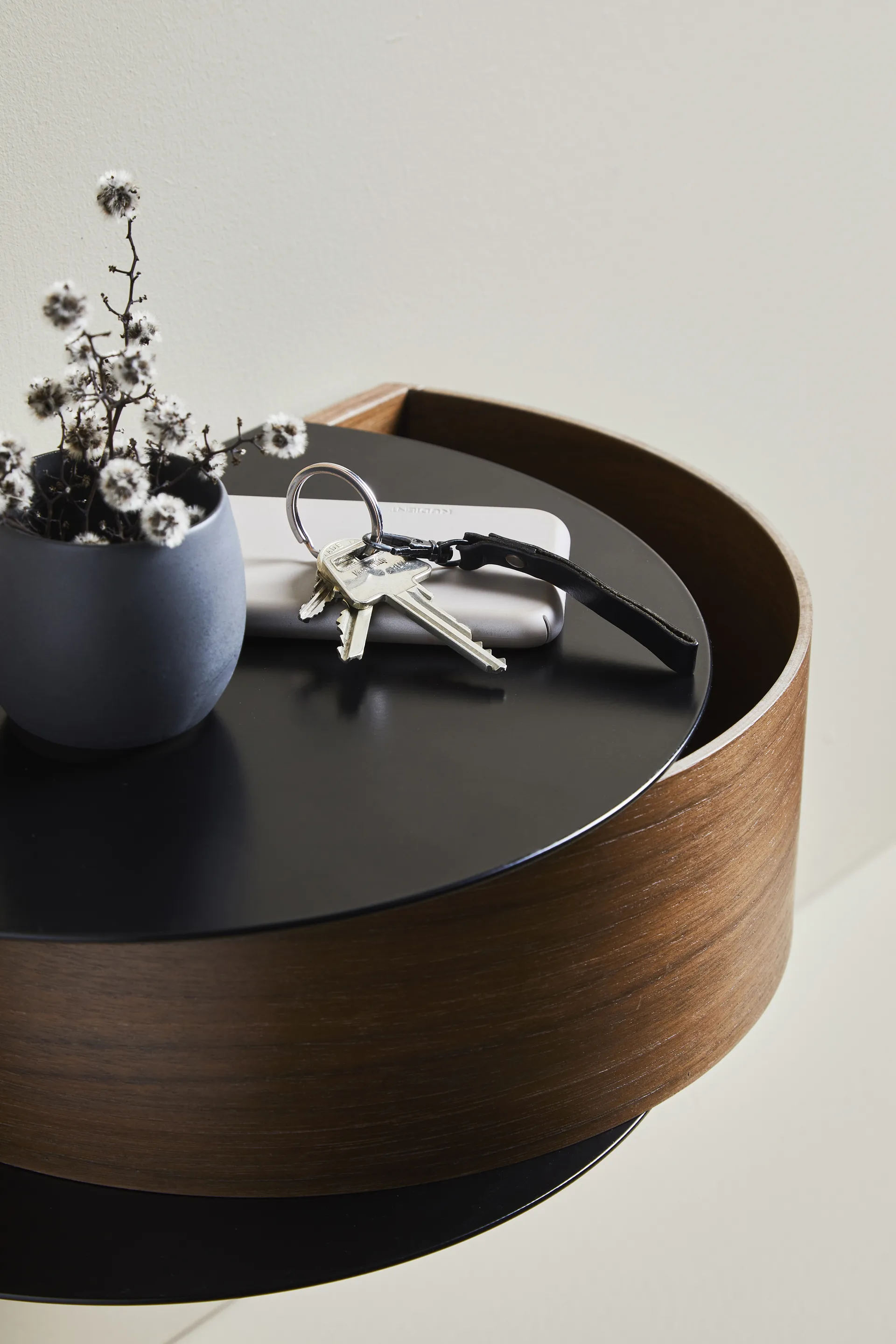 Mensola Wallie , Noce Woud