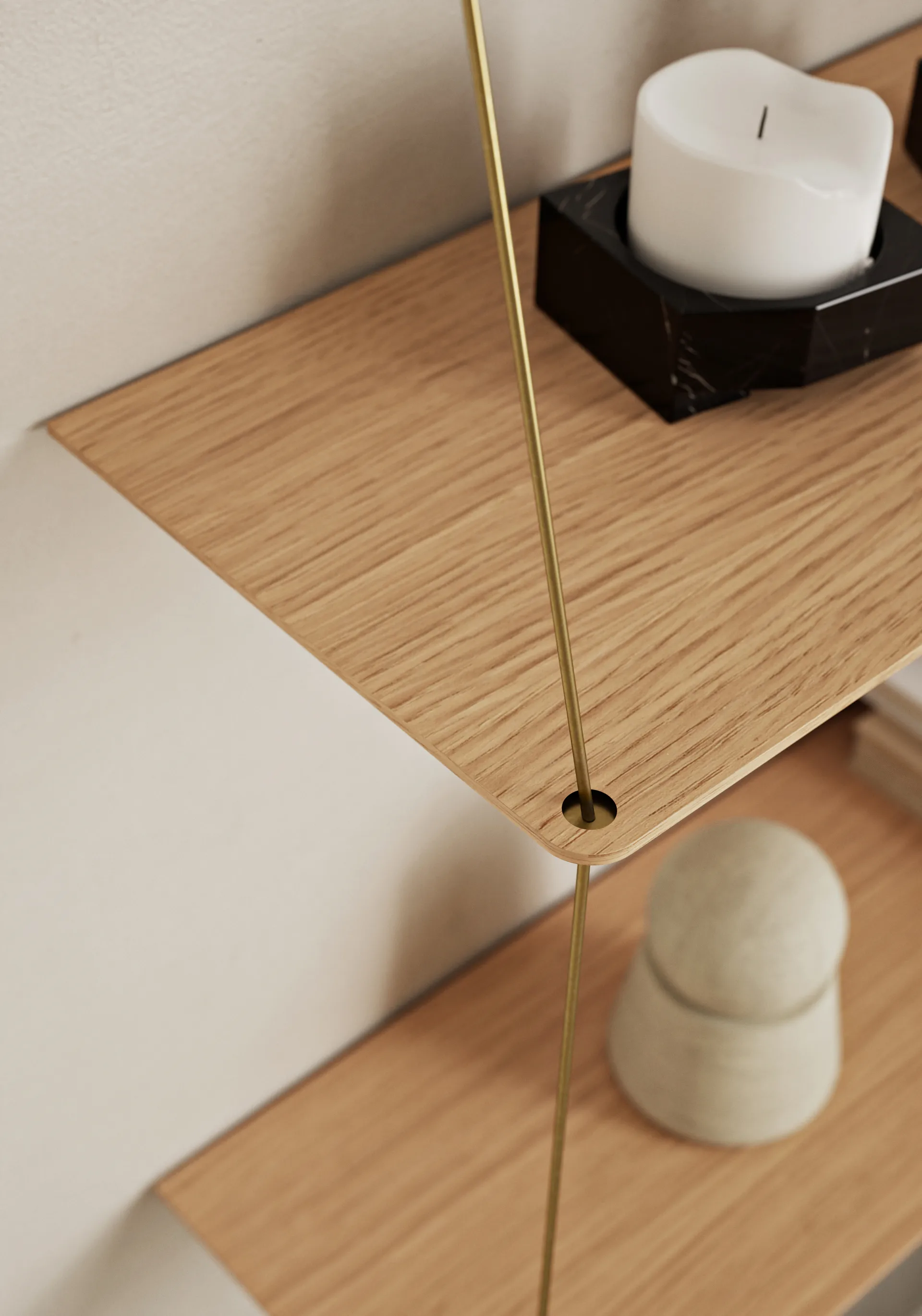 Scaffale Stedge, Rovere sbiancato-ottone, 80 cm, 2 ripiani Woud