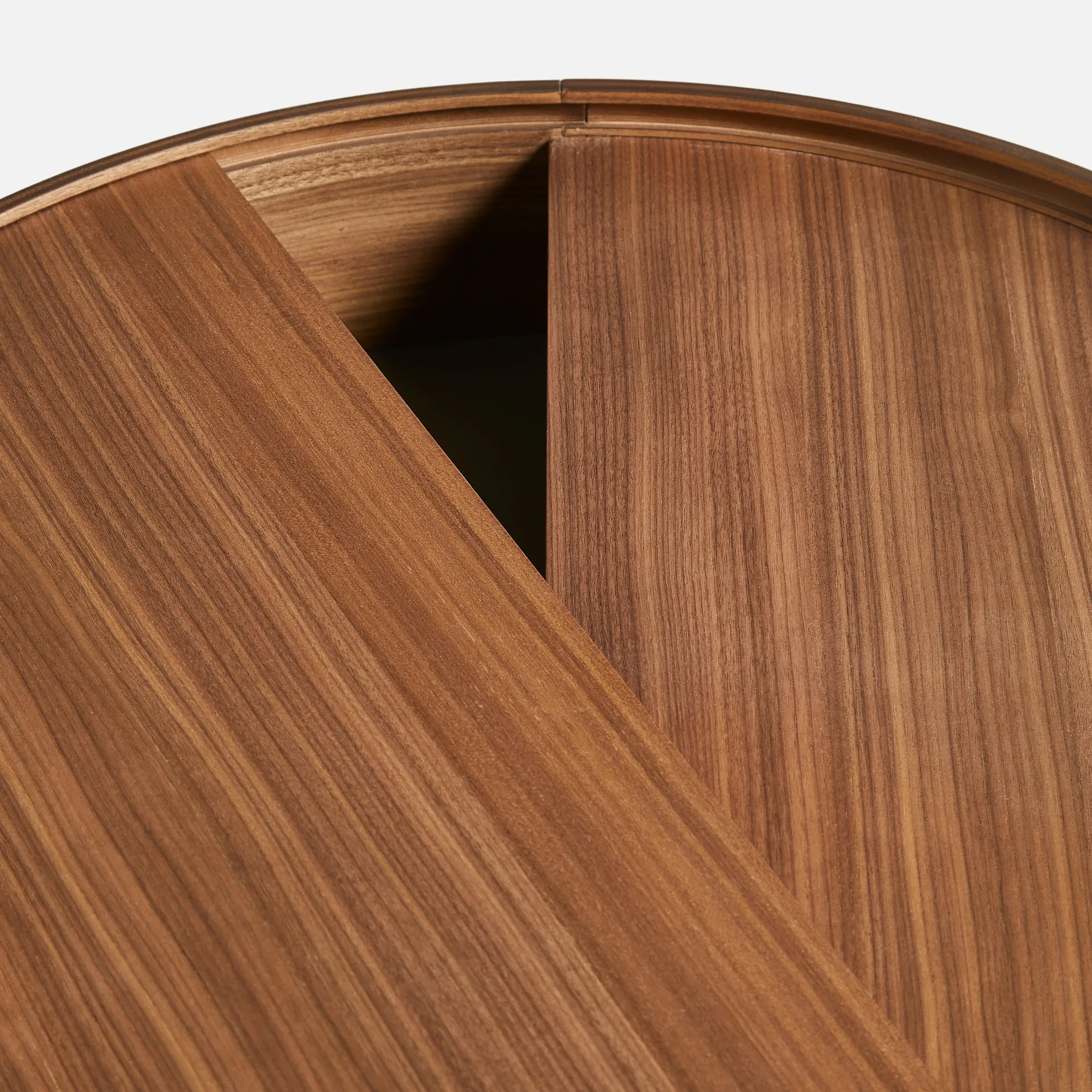 Tavolino da caffè Arc Ø 66 cm, Noce Woud