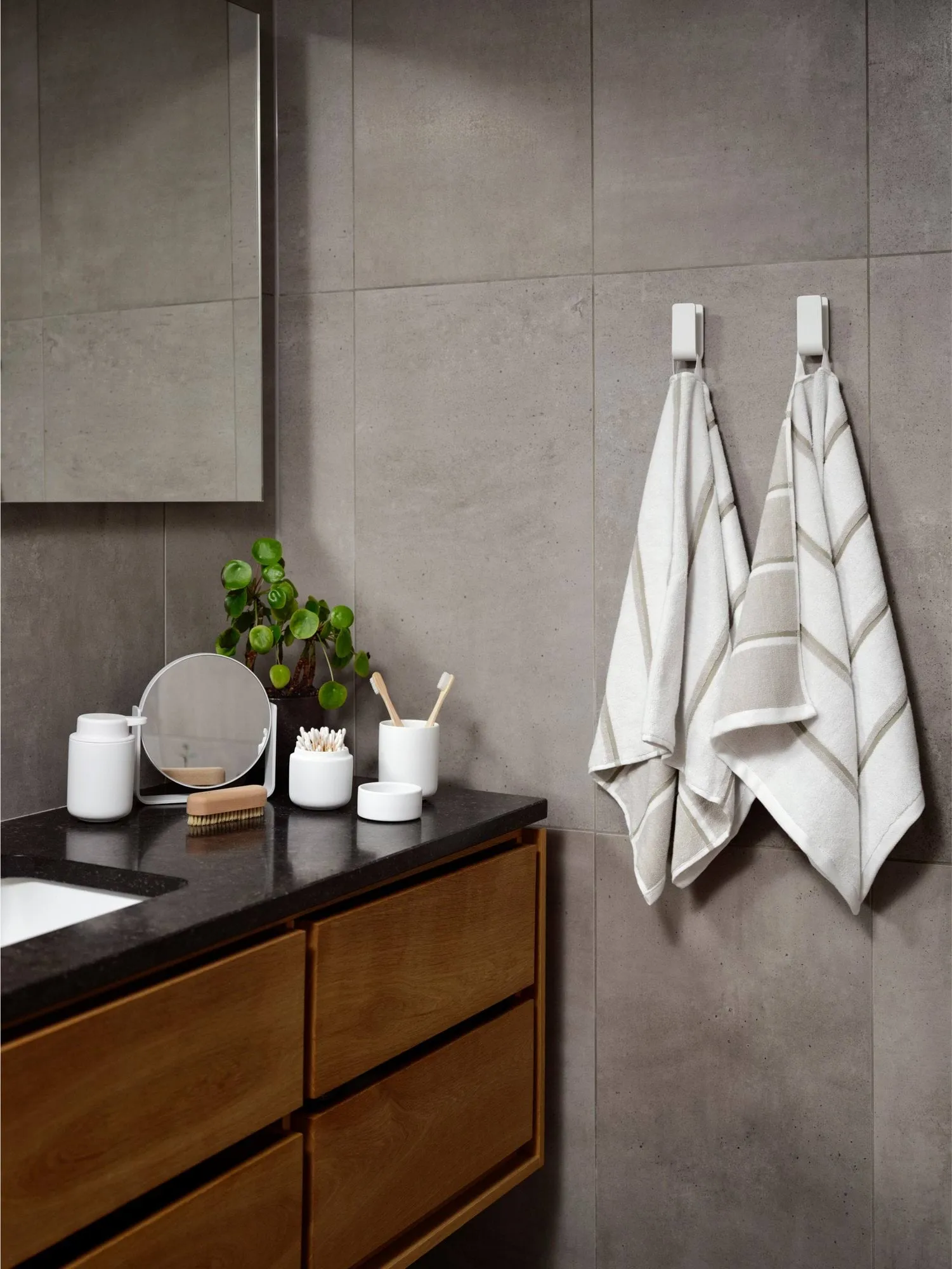 Asciugamano sauna, White-soft grey-eucalyptus, 50x100 cm Zone Denmark