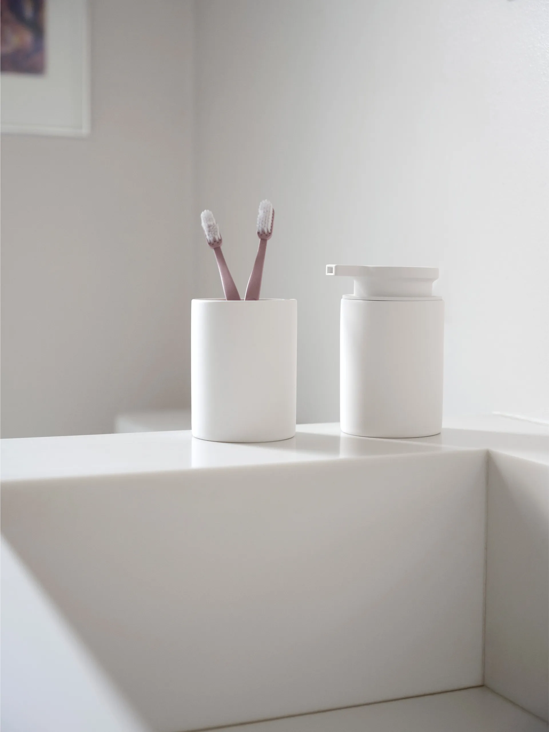 Dispenser per sapone Karma 25 cl, Bianco Zone Denmark