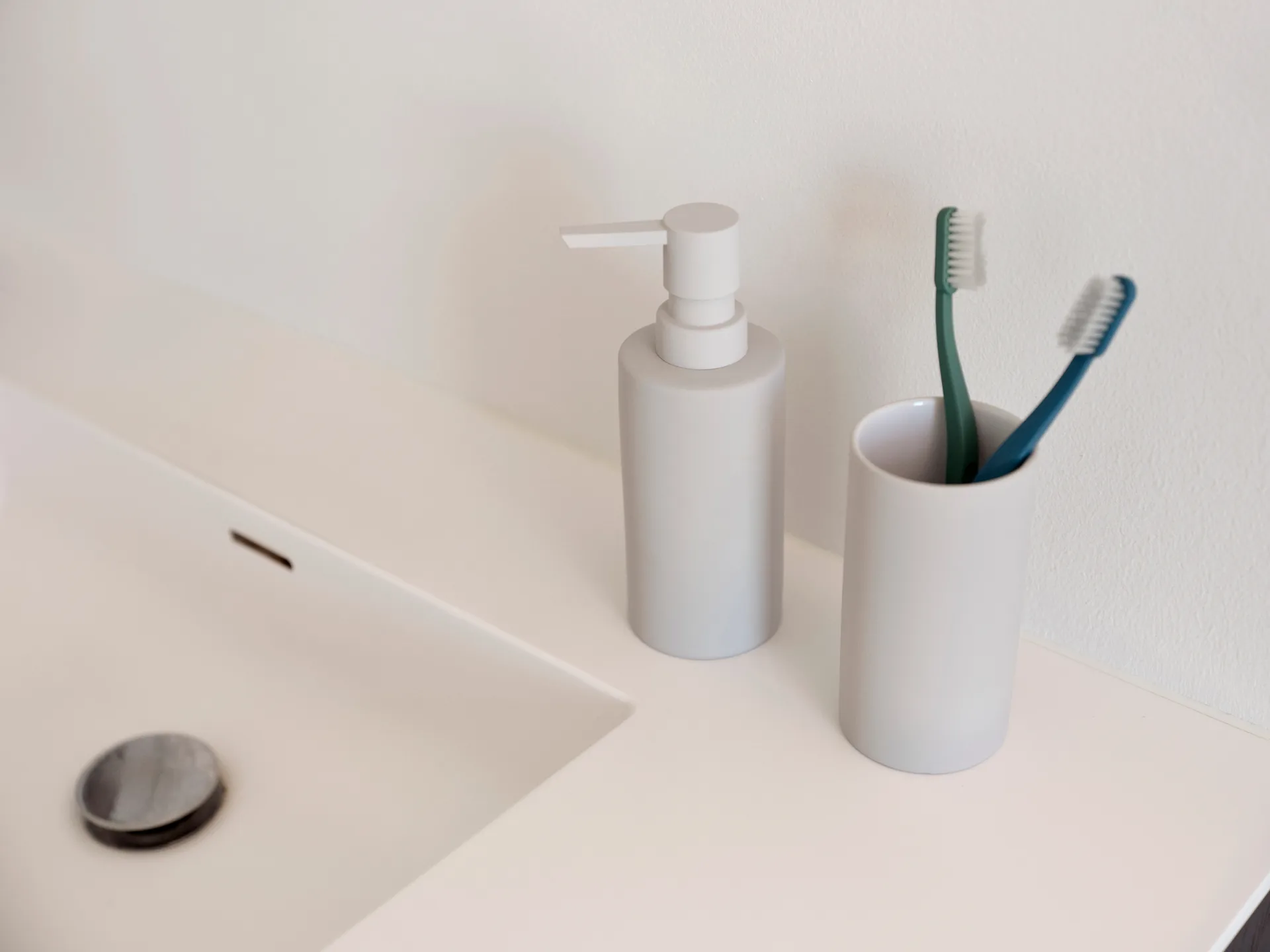Dispenser per sapone Solo , Soft Grey Zone Denmark