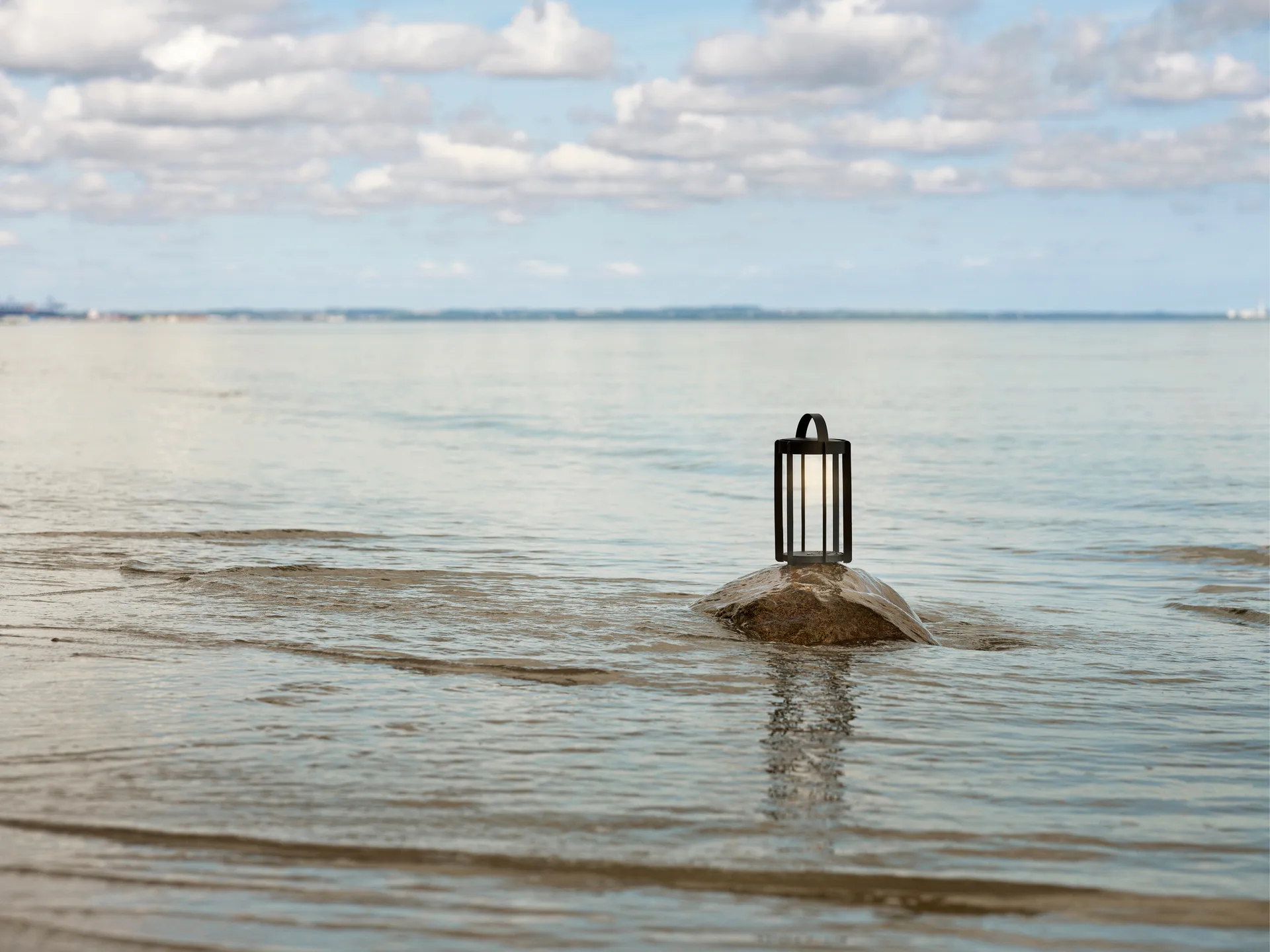 Lanterna portatile LED Firefly, Nero in alluminio Zone Denmark