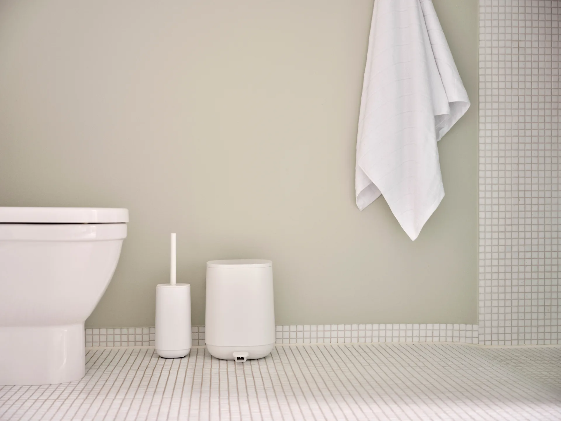 Scopino per WC Time 36 cm, Bianco Zone Denmark