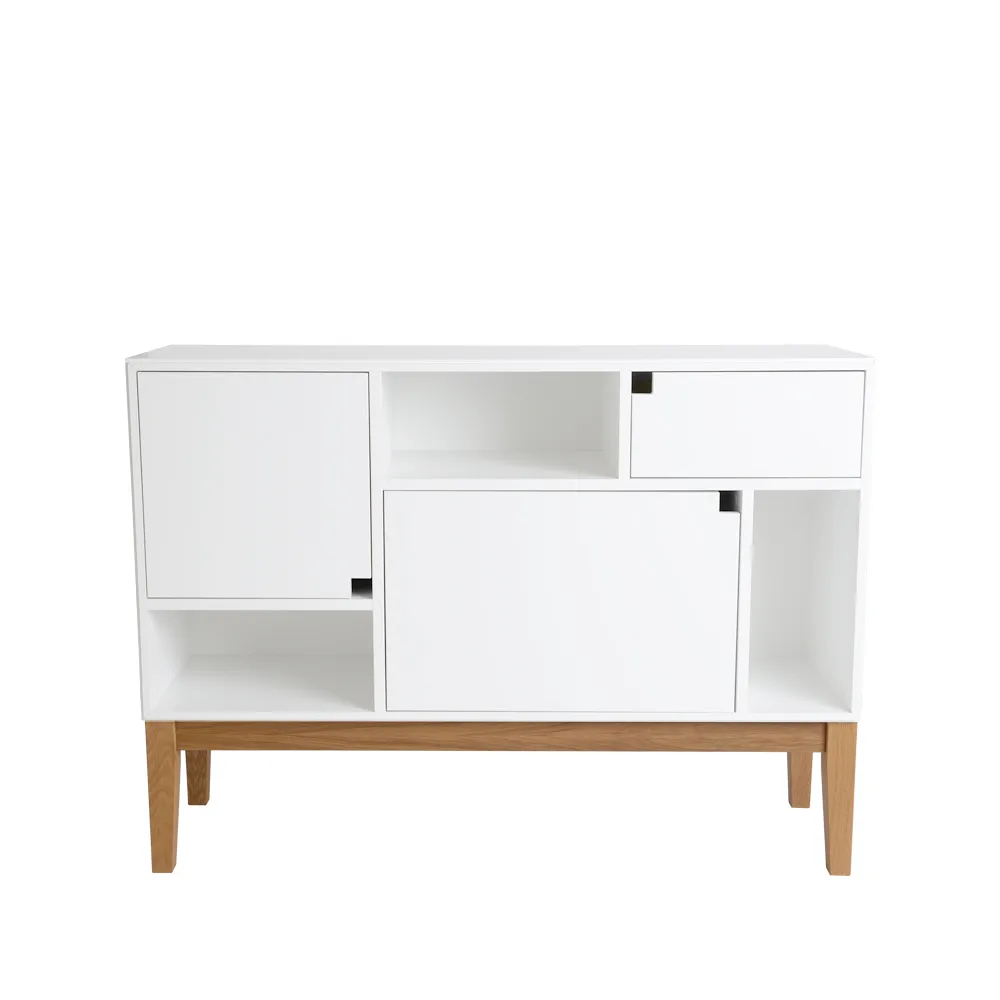 Credenza Citti 6x3, Bianco, base in rovere laccato opaco Zweed