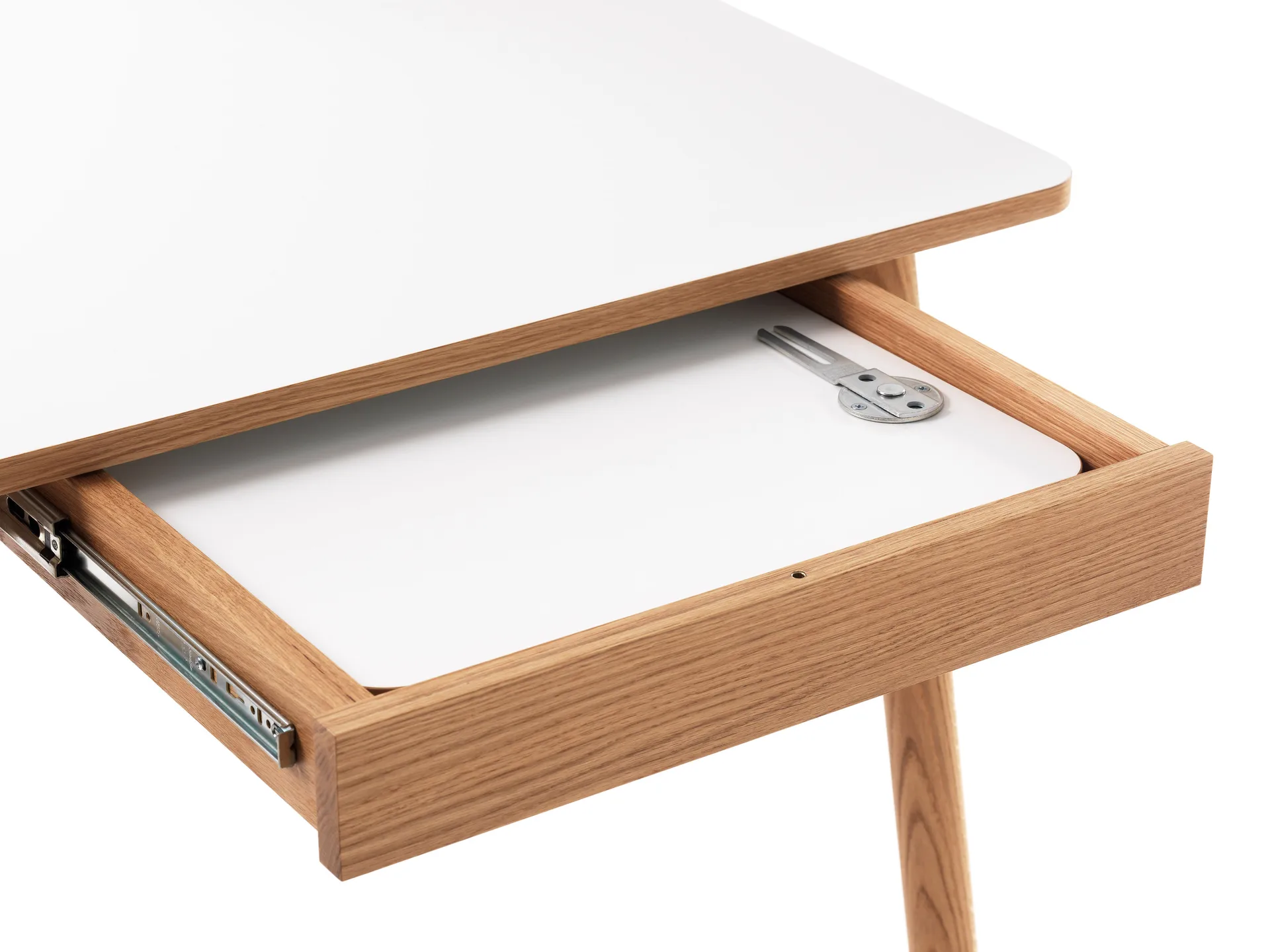 Tavolo da pranzo Dino+ con inserto aggiuntivo, bianco, base in rovere, 2 inserti aggiuntivi Zweed