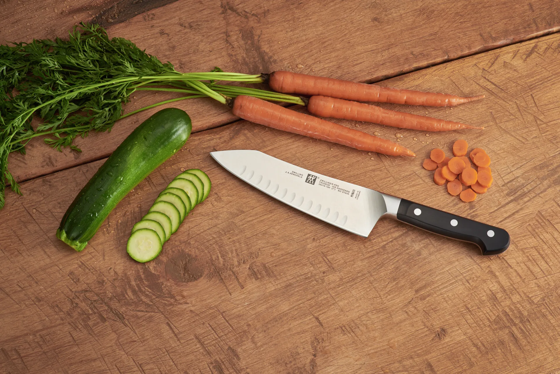 Coltello Rocking Santoku Zwilling Pro, 18 cm Zwilling
