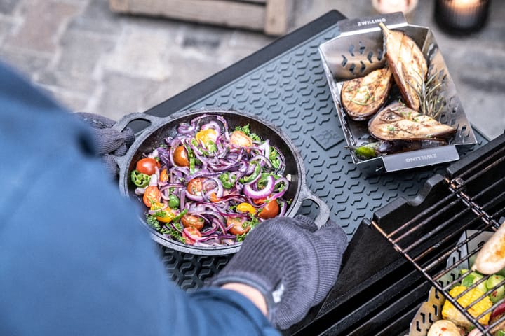 Tappetino antiscivolo in silicone 45x31 cm Zwilling BBQ+ , Grigio Zwilling